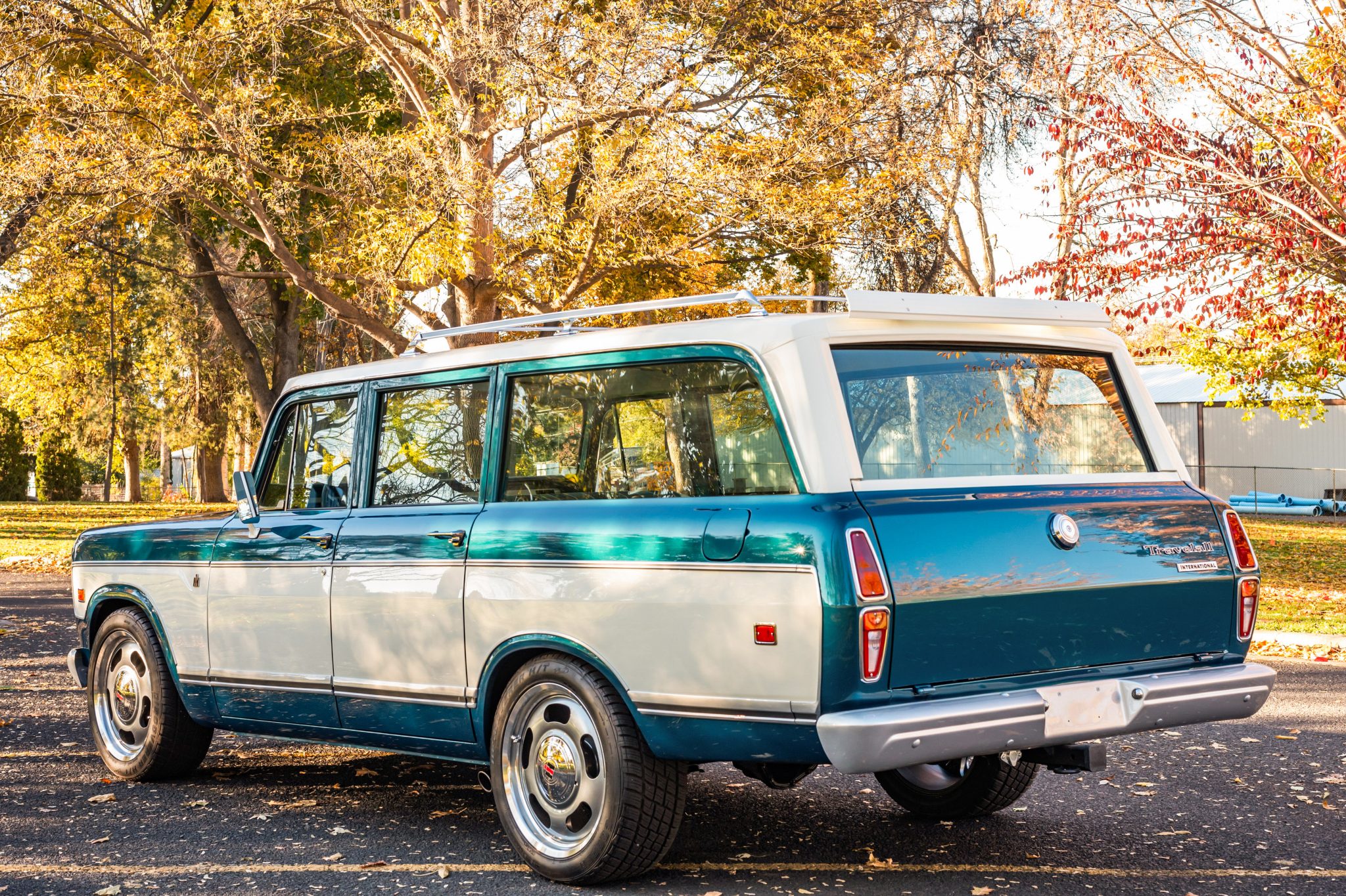 International Harvester Travelall 