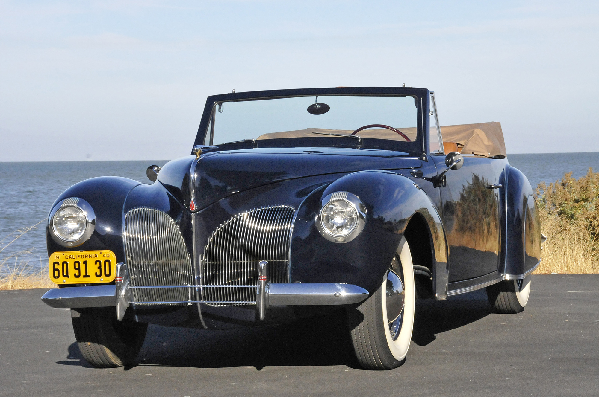 Lincoln Continental (1940-1948) 