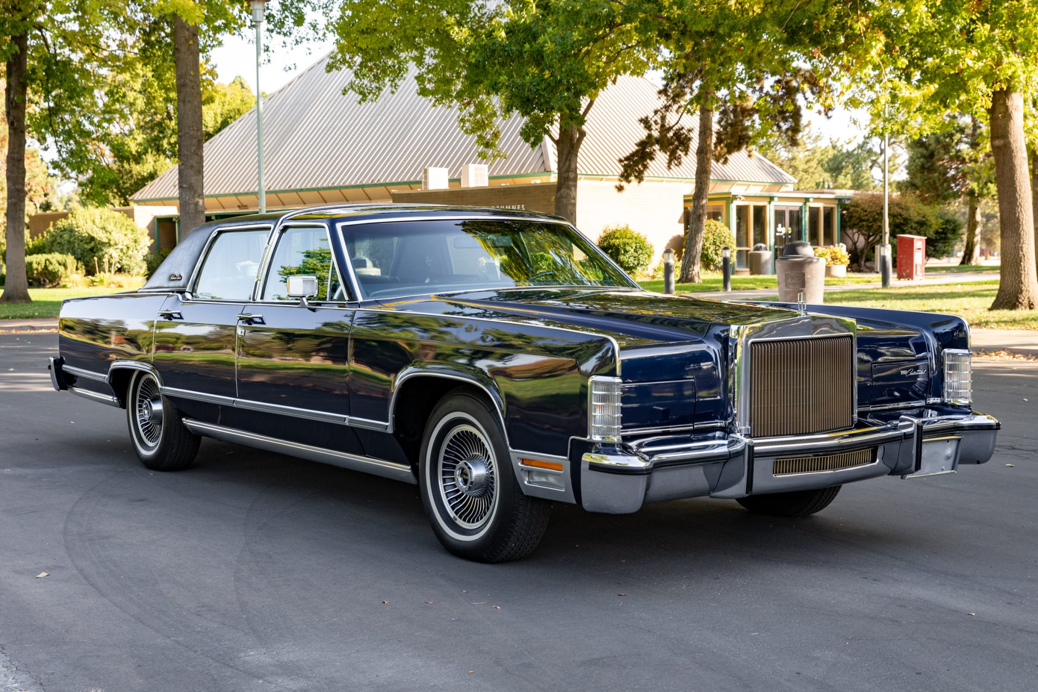Lincoln Continental (1970-1979) 