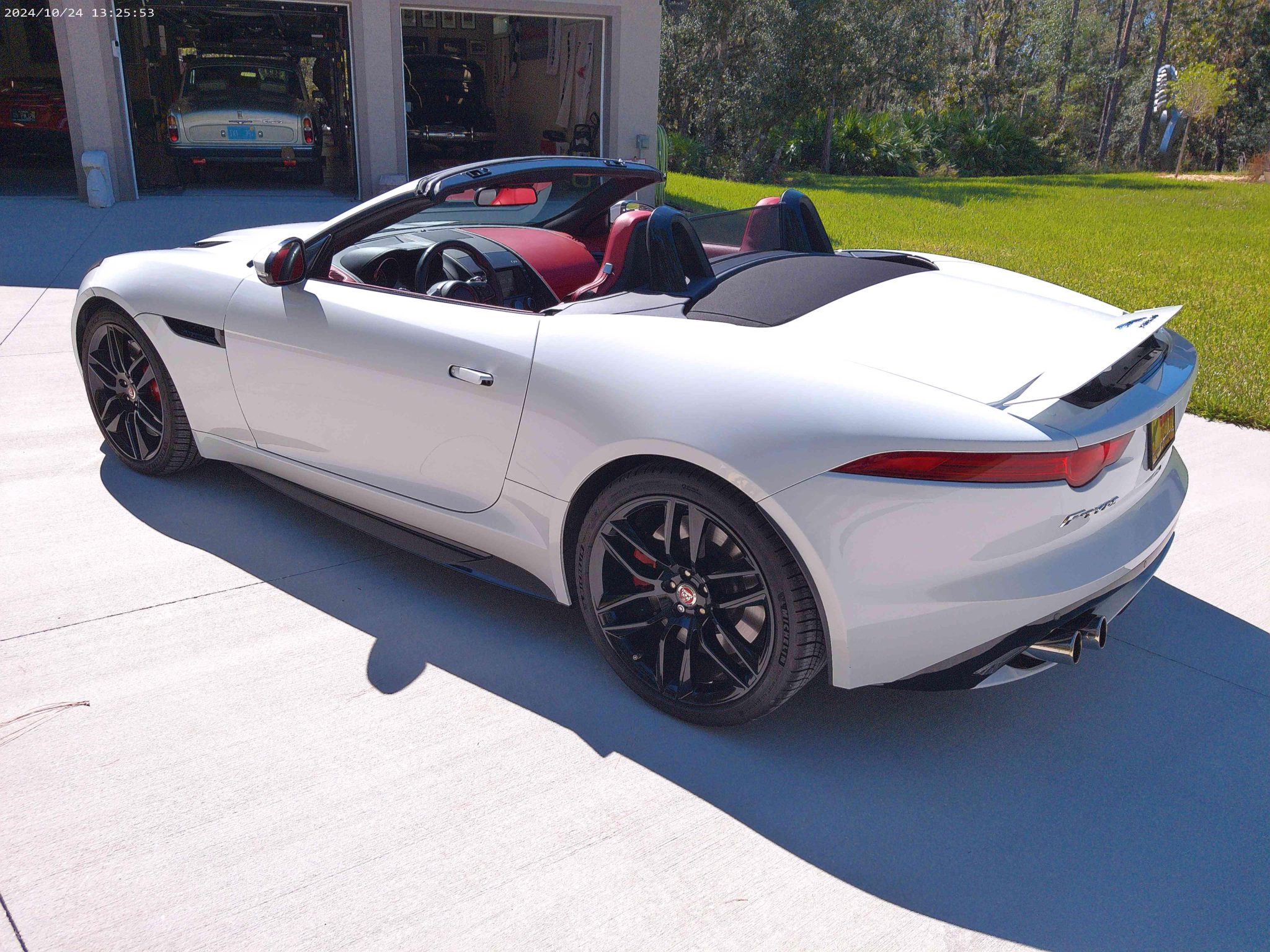 Jaguar F-Type 