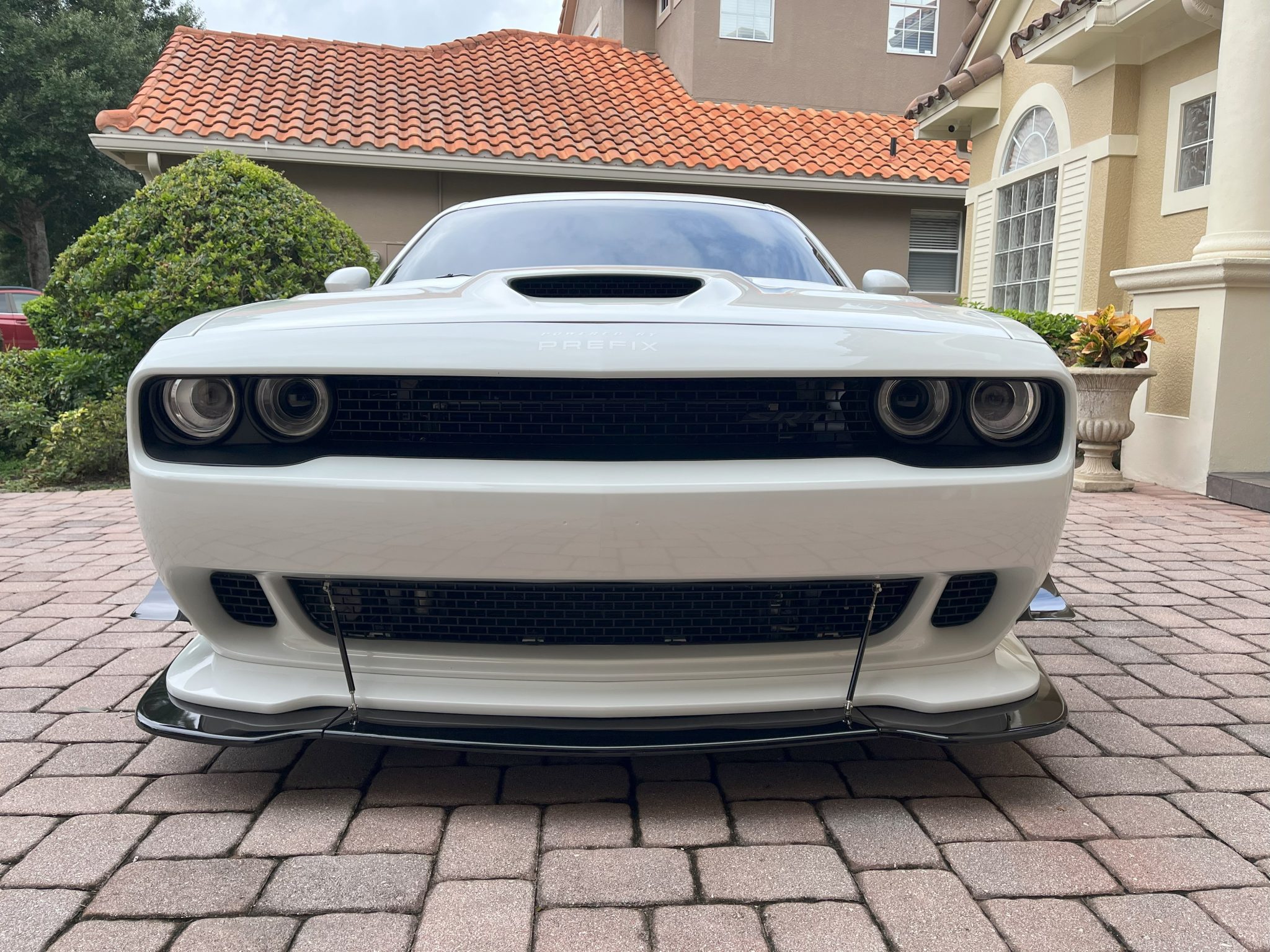 Dodge Challenger (non-SRT, 2009-2023) 