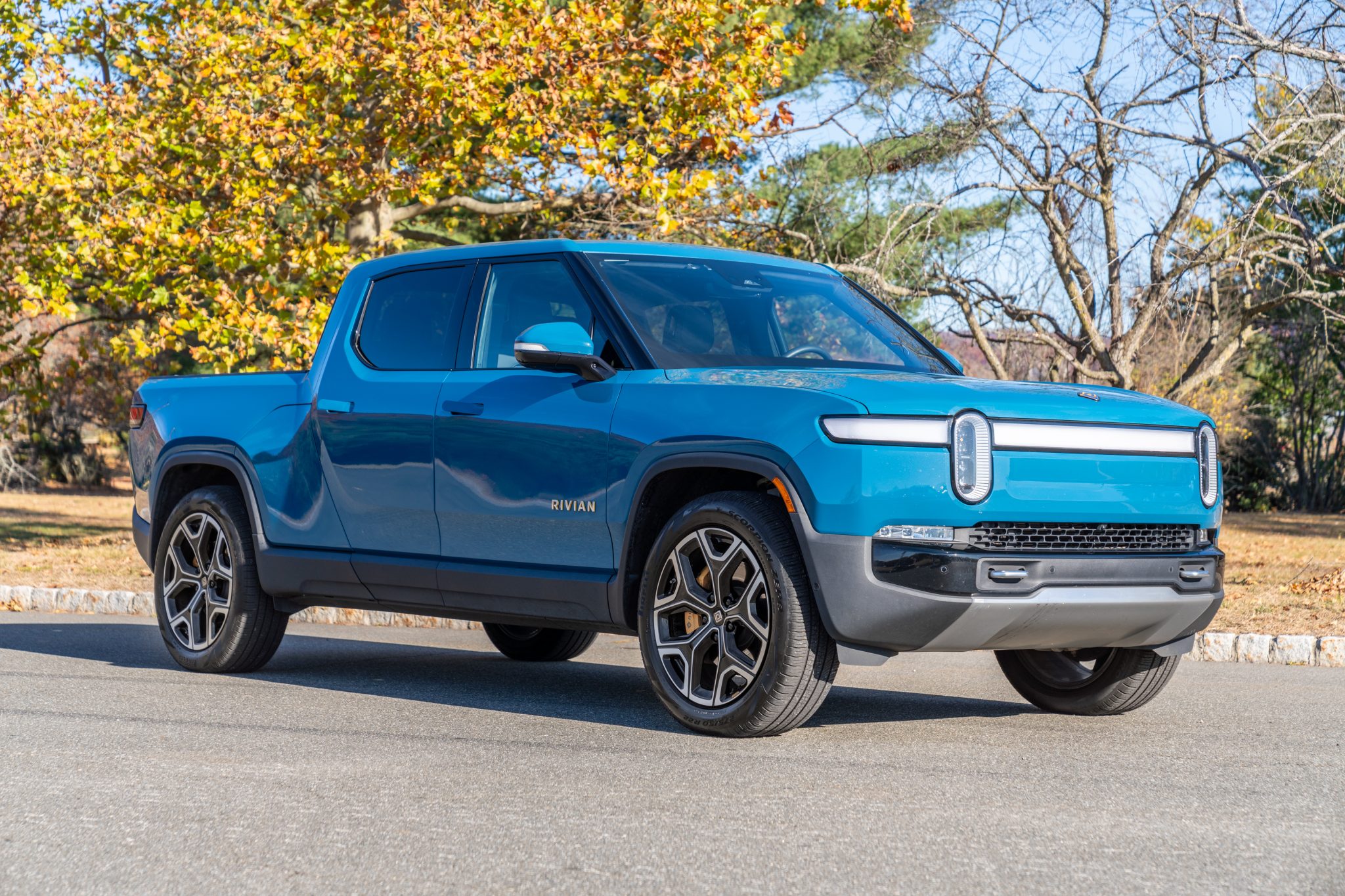 Rivian R1T 