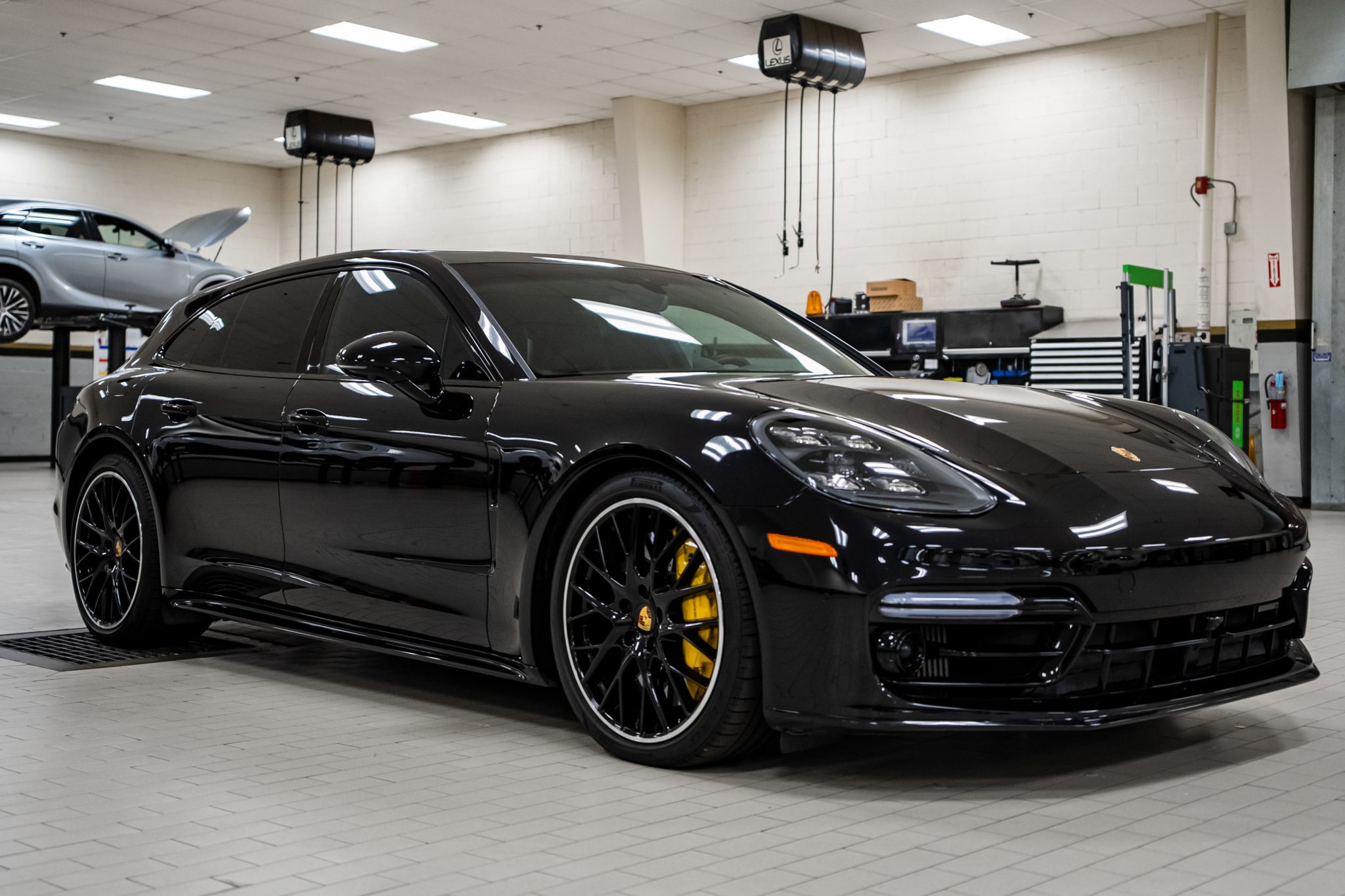 Porsche Panamera 