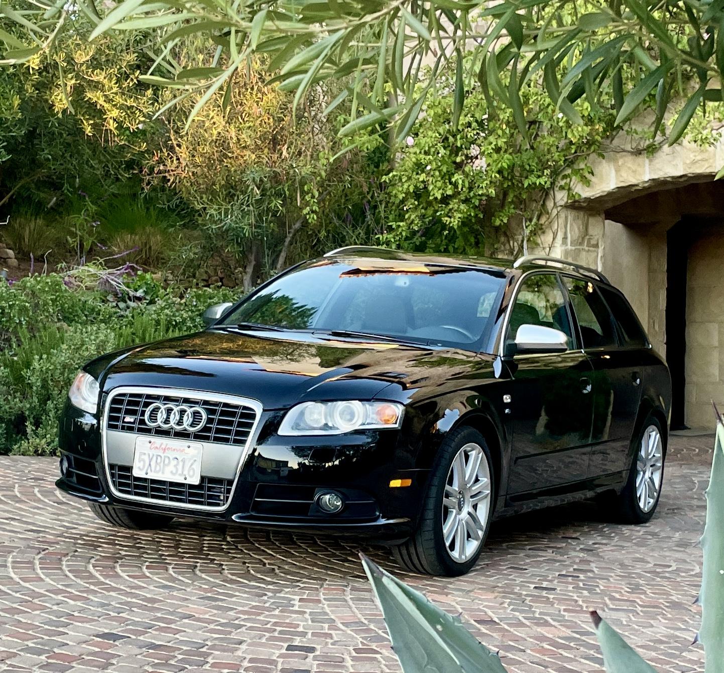 Audi B7 S4 