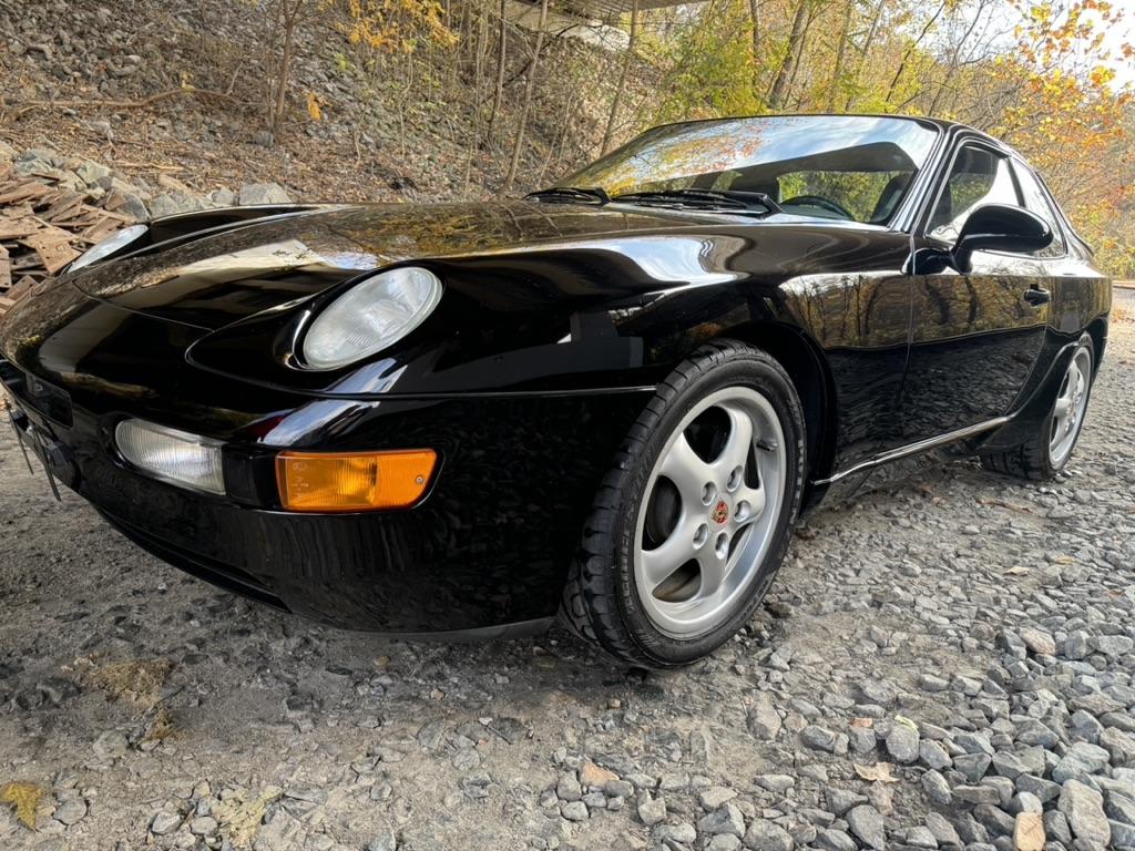 Porsche 968 