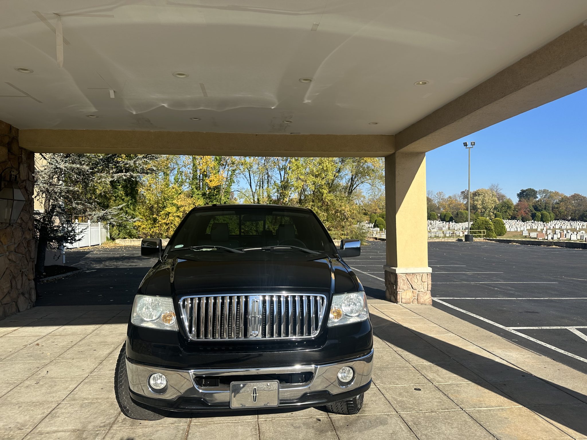 Lincoln Blackwood & Mark LT 