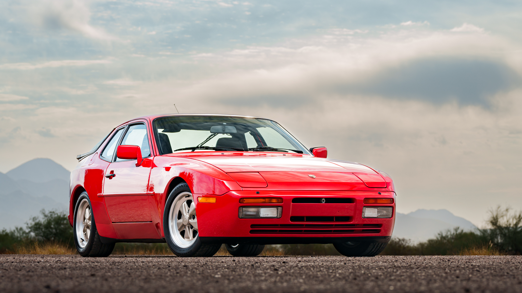 Porsche 944 Turbo 