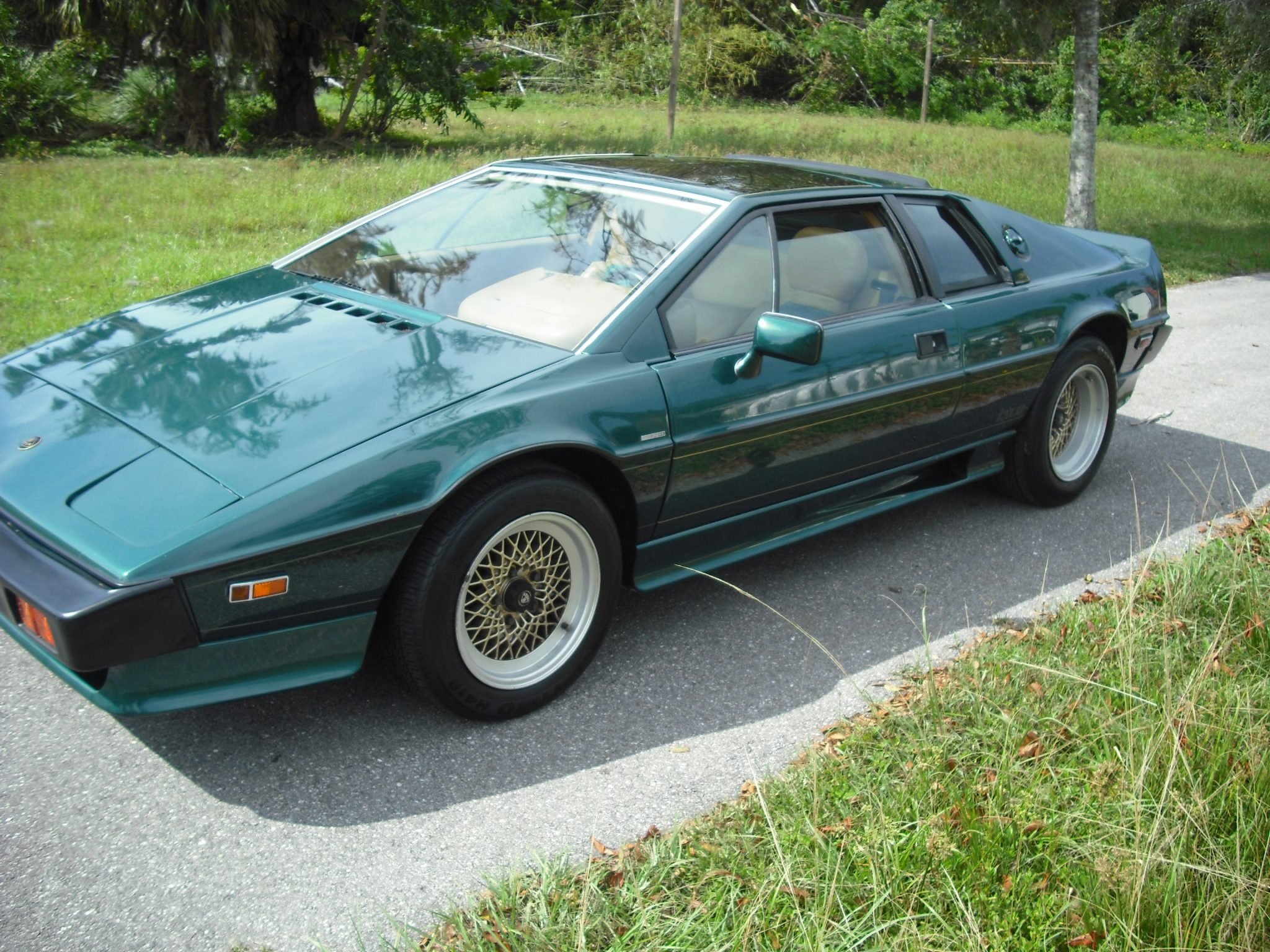 Lotus Esprit 