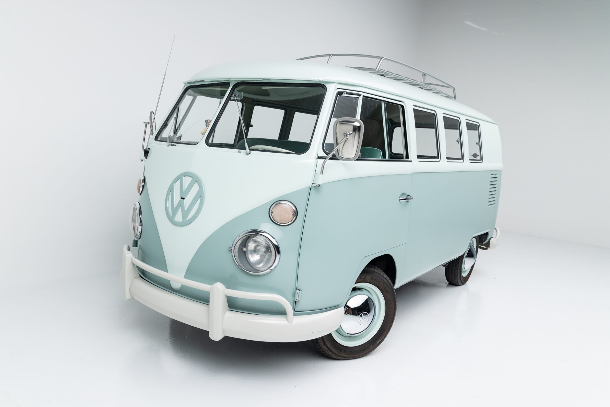 Volkswagen Split-Window Bus 