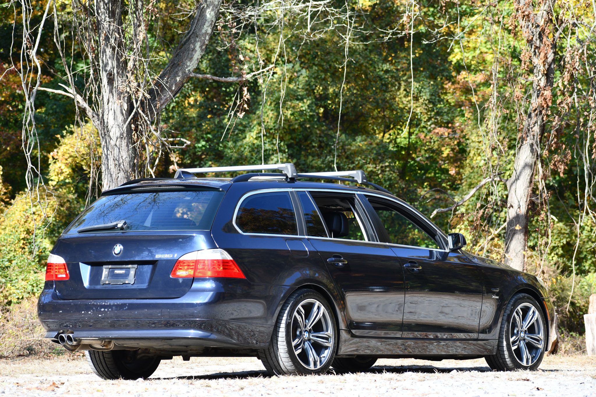 BMW E61 5-Series Touring 