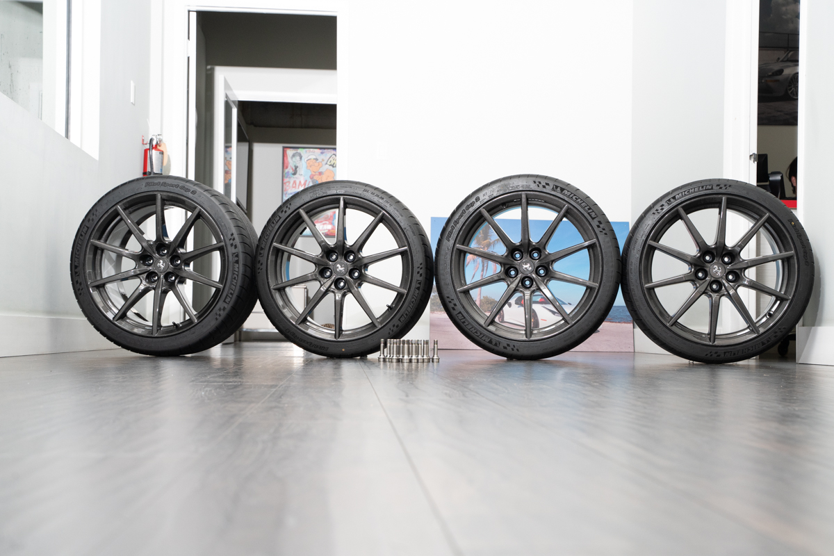 20×9.5″ and 20×11.5″ Carbon-Fiber Wheels for Ferrari SF90