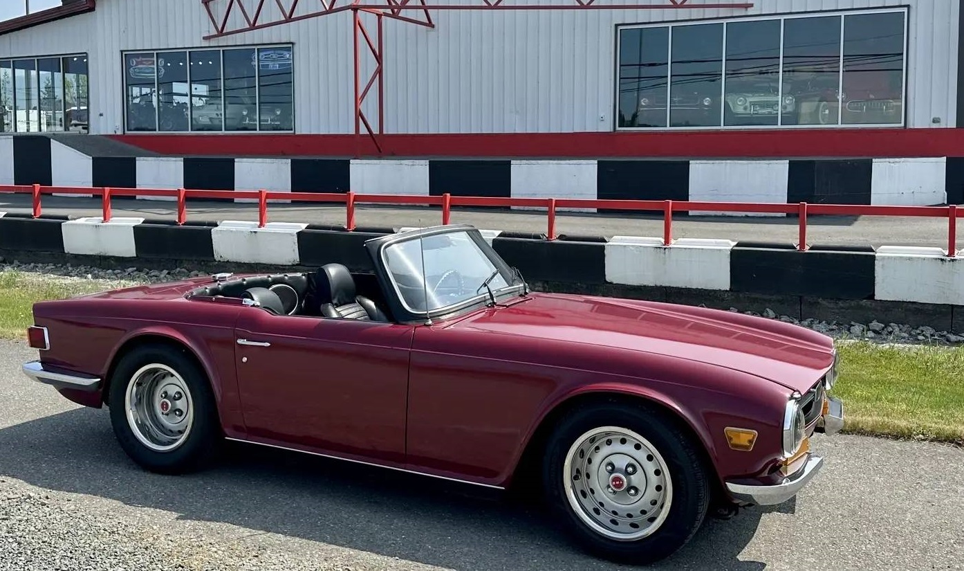 Triumph TR6 