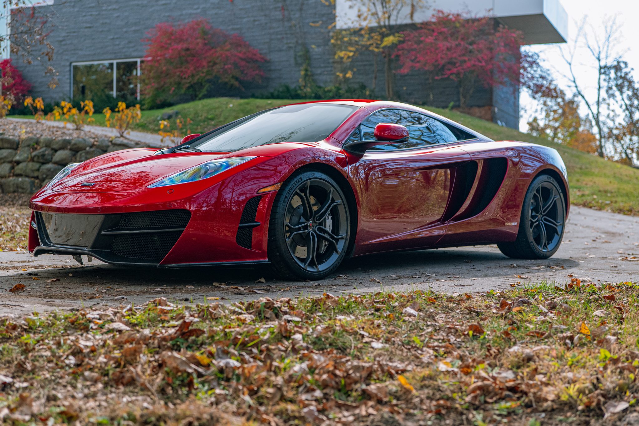 McLaren MP4-12C 