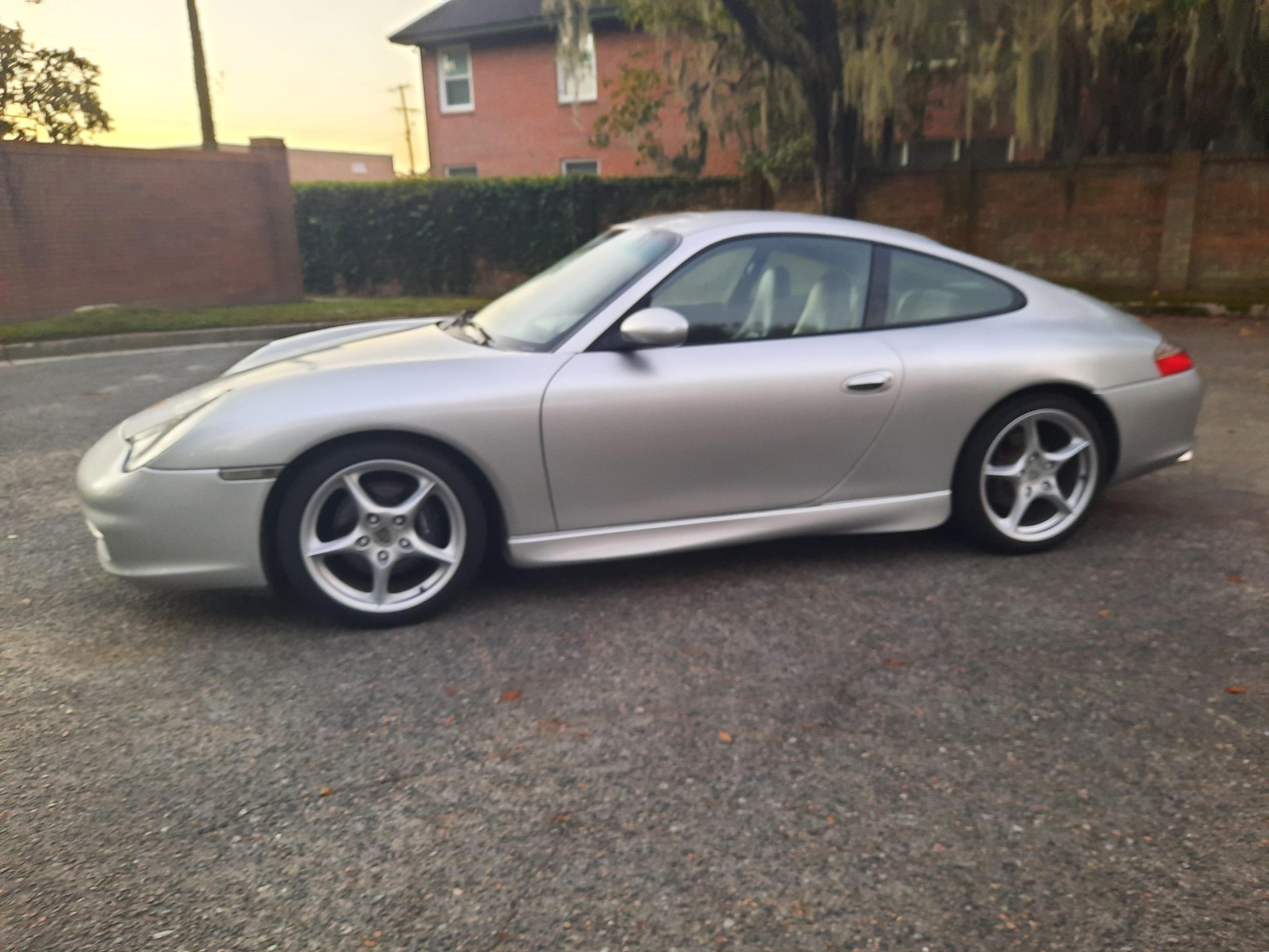 Porsche 996 911 (Non-Turbo/GT2/GT3) 