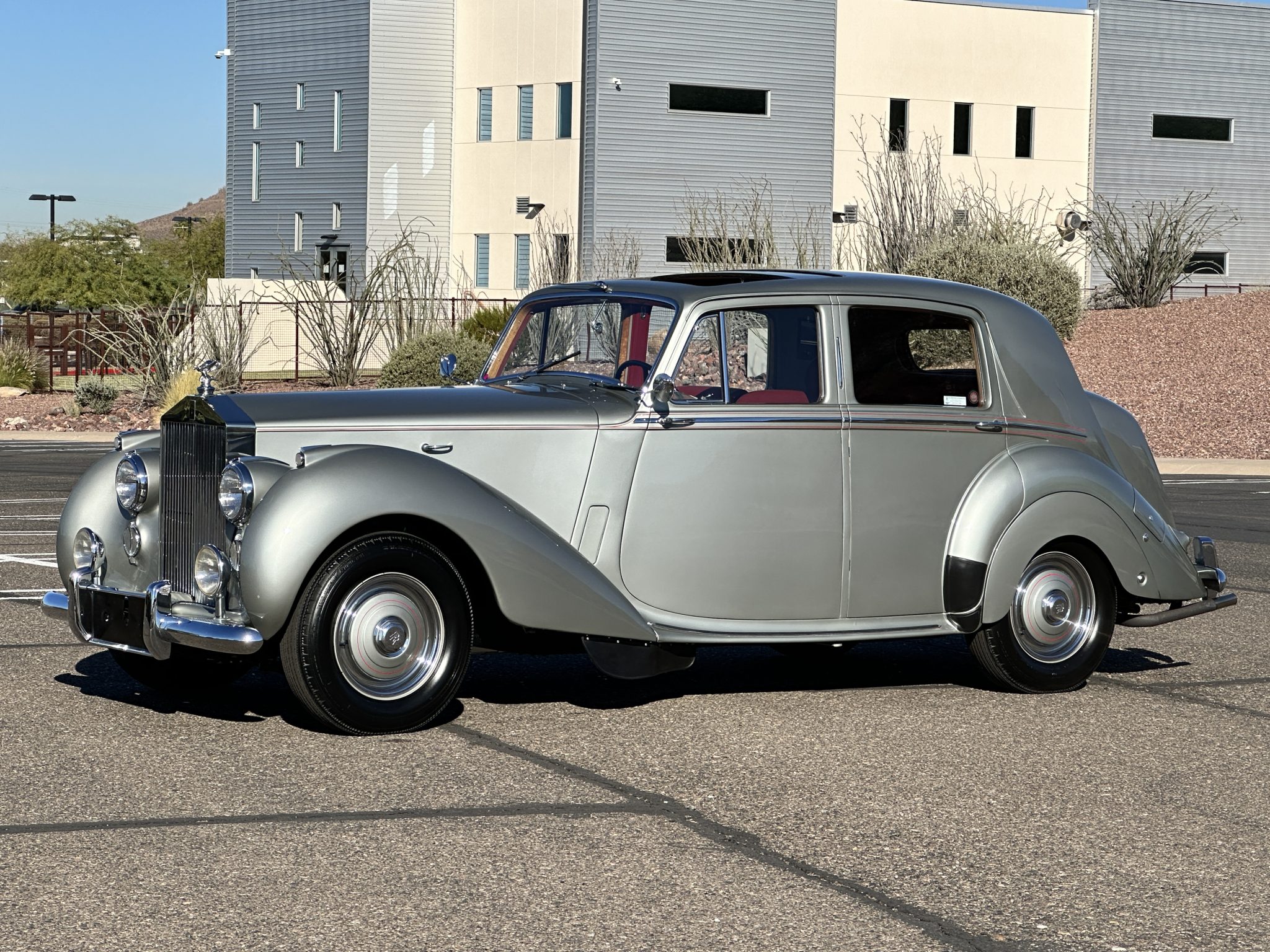 Rolls-Royce Silver Dawn 4-Speed 