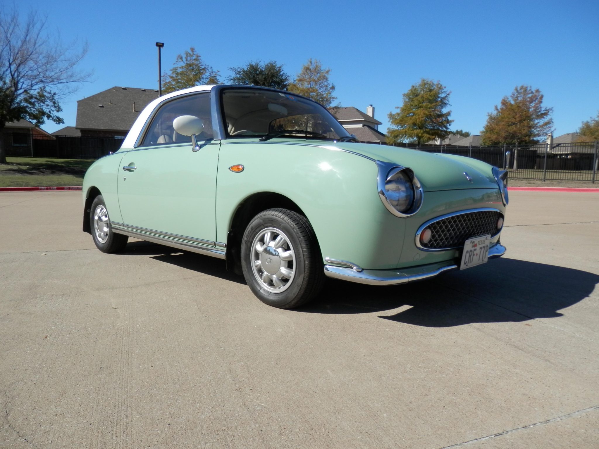 Nissan Figaro 
