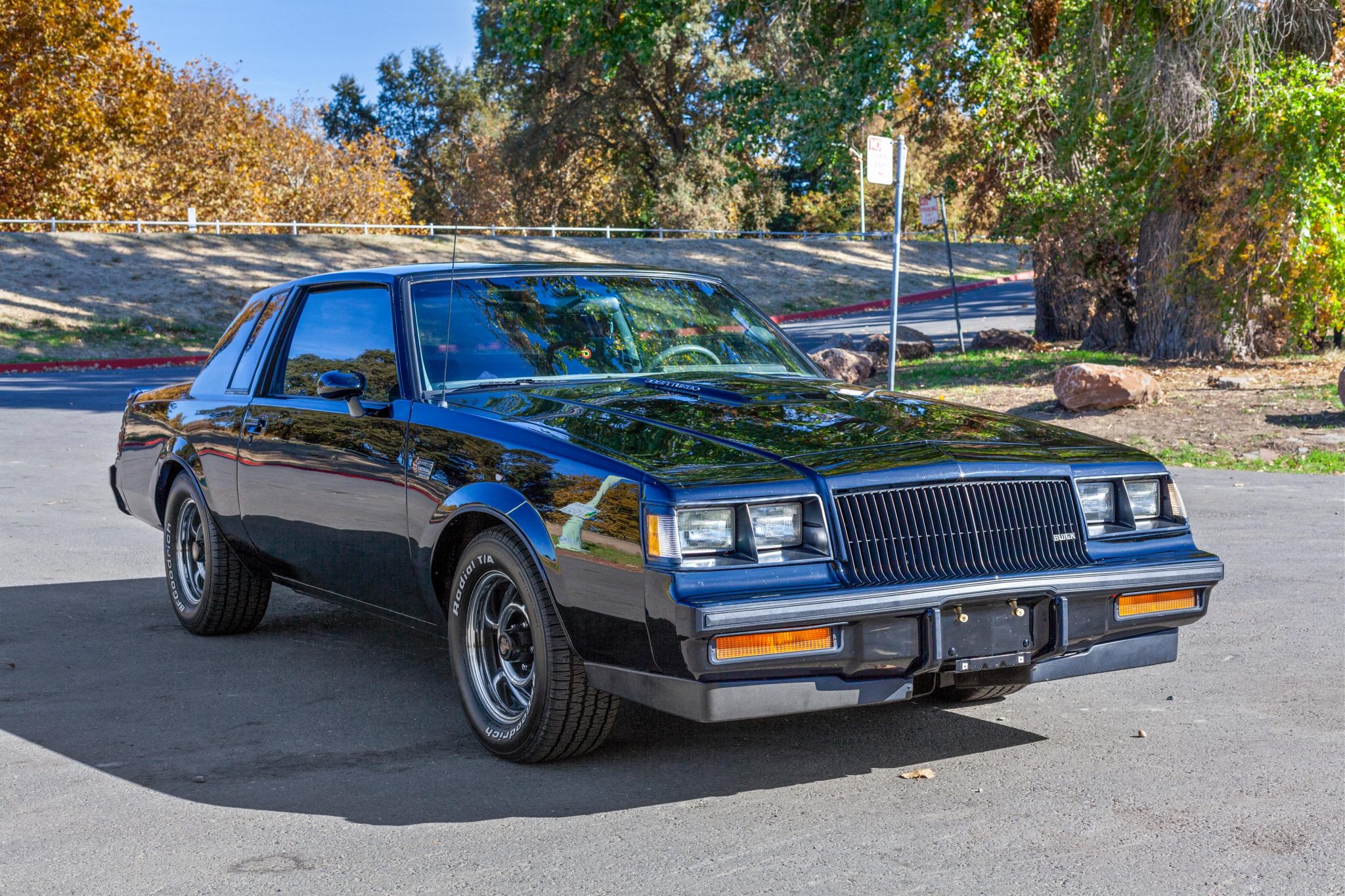 Buick Grand National 