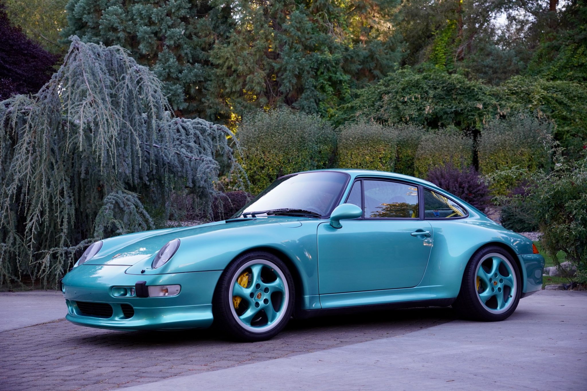 Porsche 993 911 (Non-Turbo/GT2) 