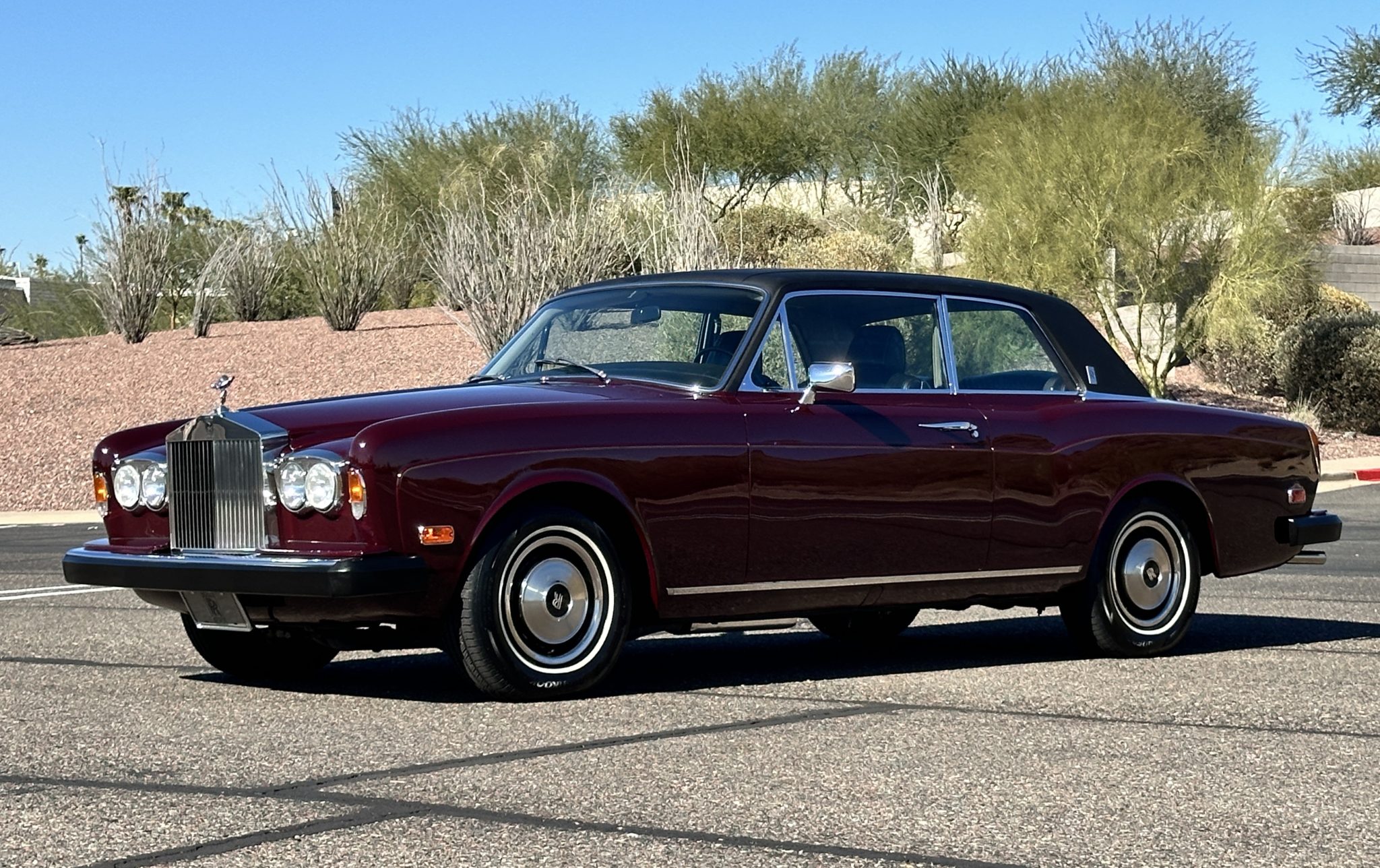 Rolls-Royce Corniche 