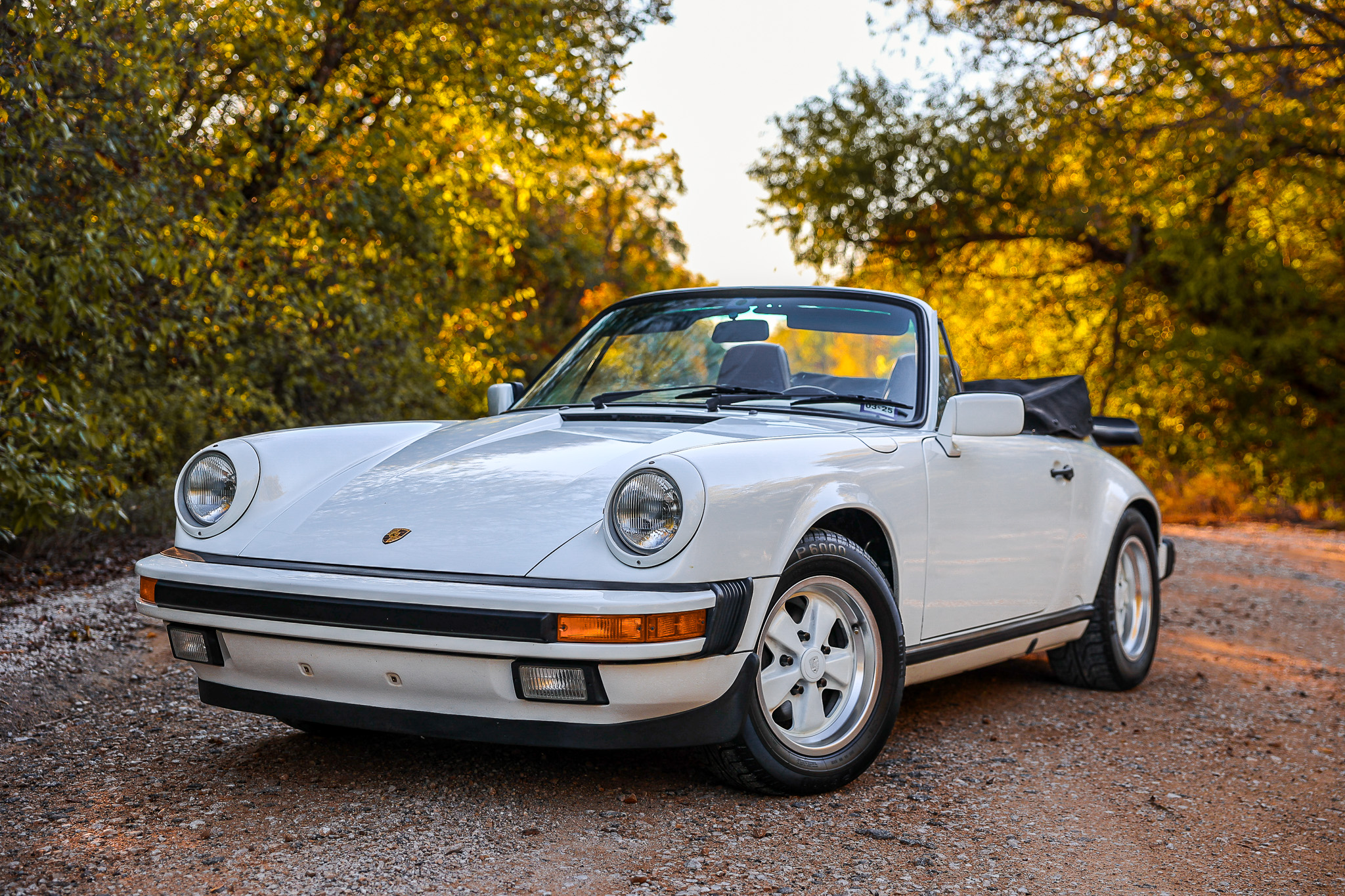 Porsche 911 Carrera 3.2 