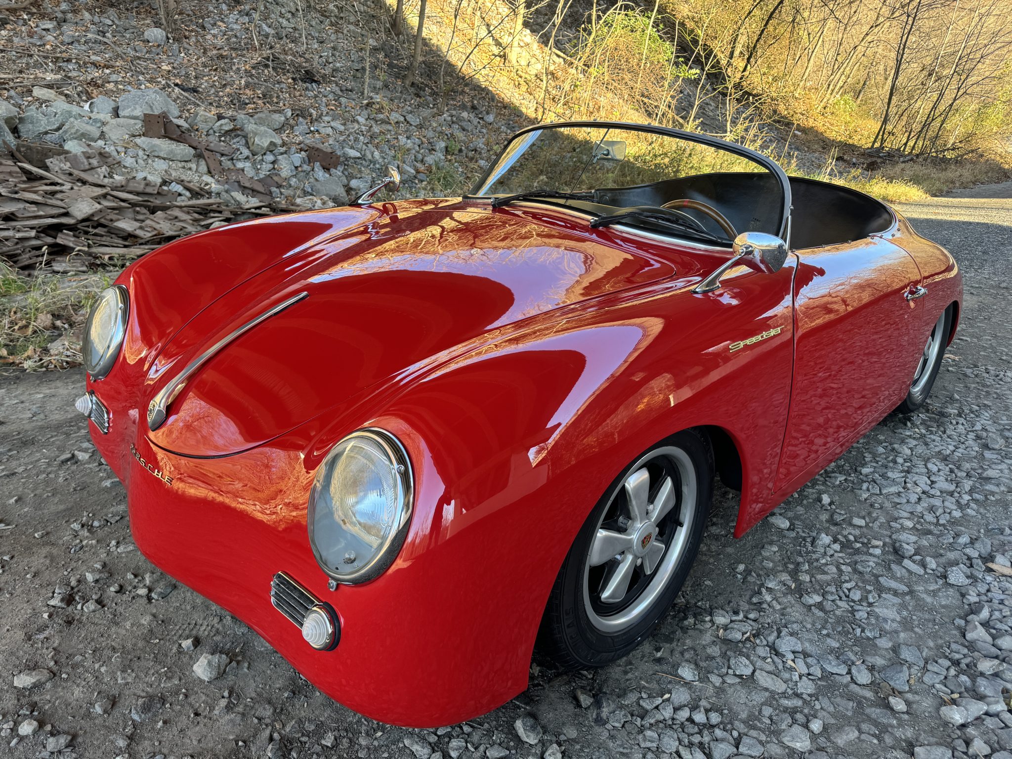 Intermeccanica Speedster Replica