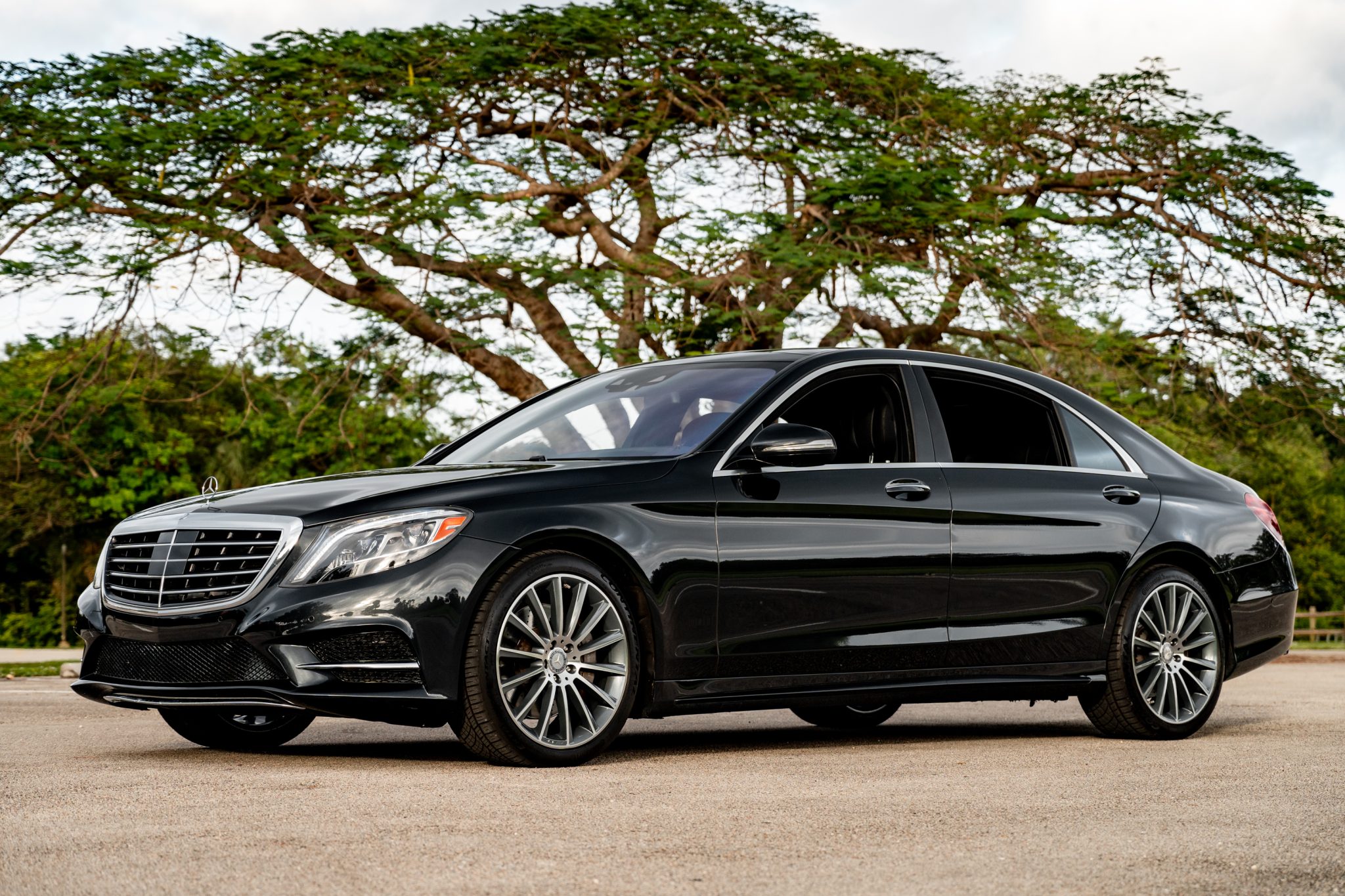 Mercedes-Benz W222 S-Class 