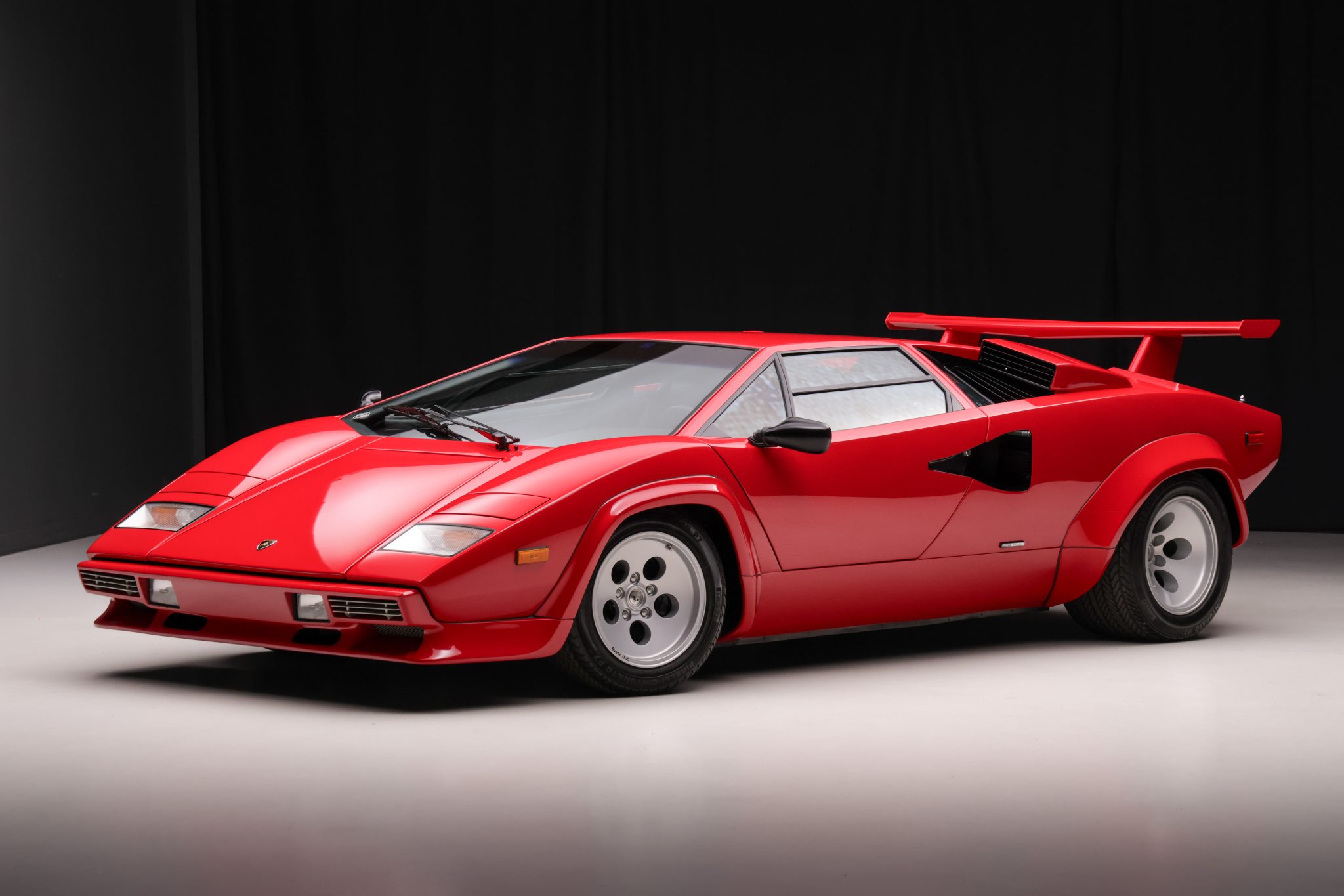 Lamborghini Countach 