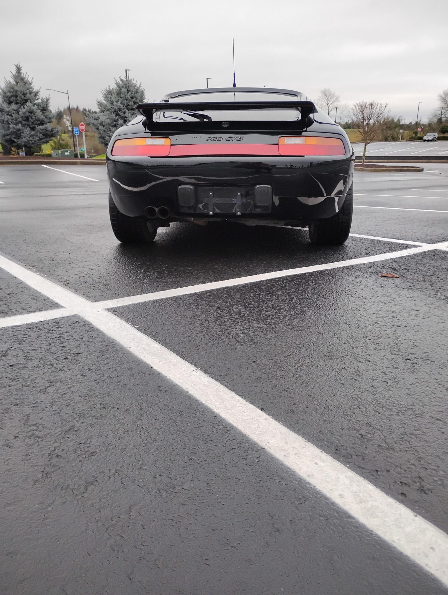 Porsche 928 