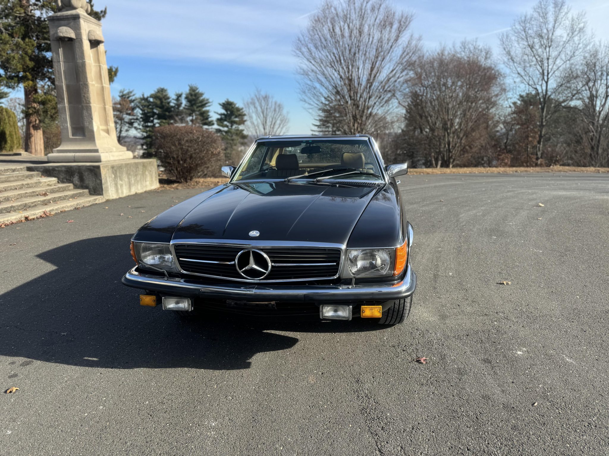 Mercedes-Benz R107 SL 