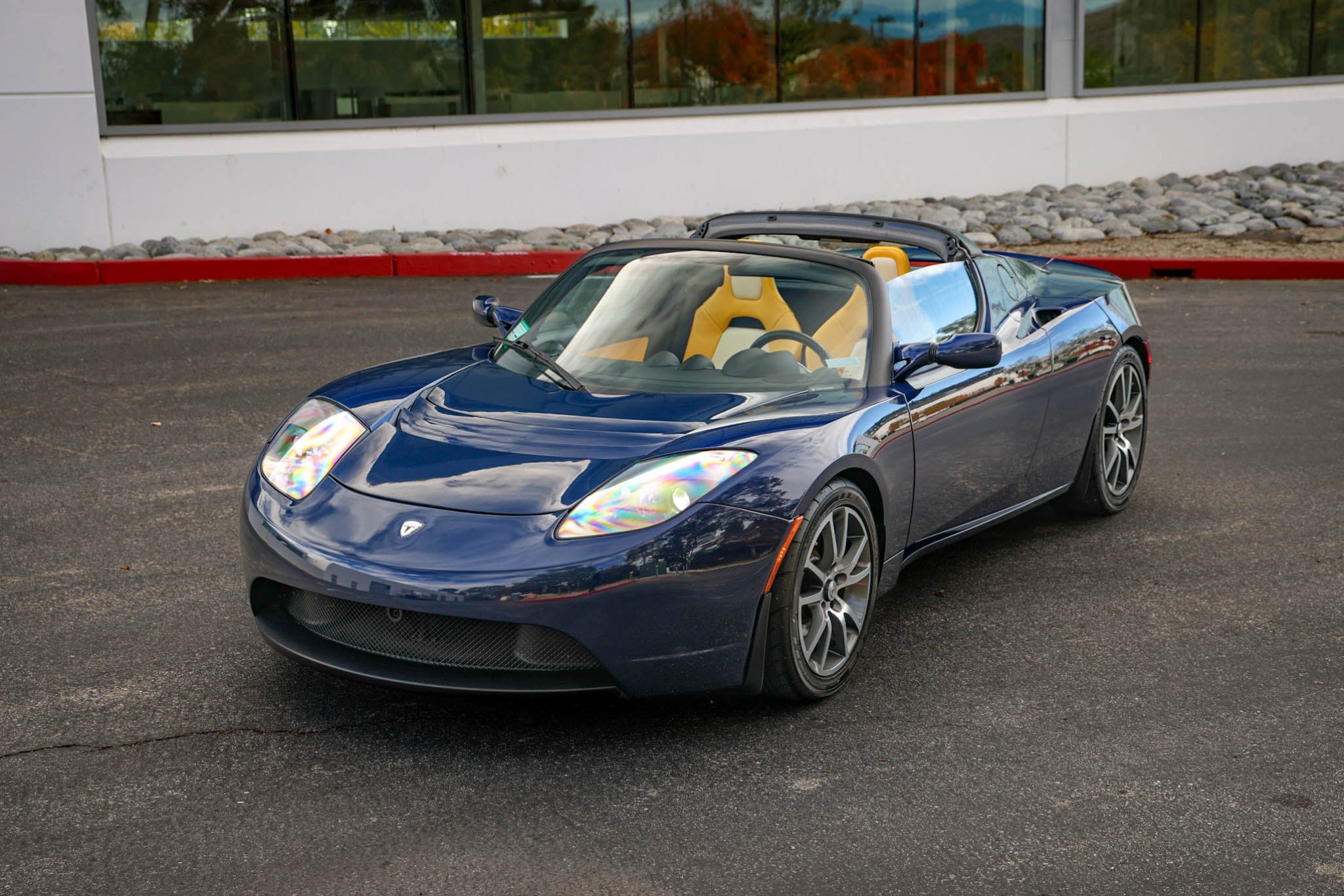 Tesla Roadster 