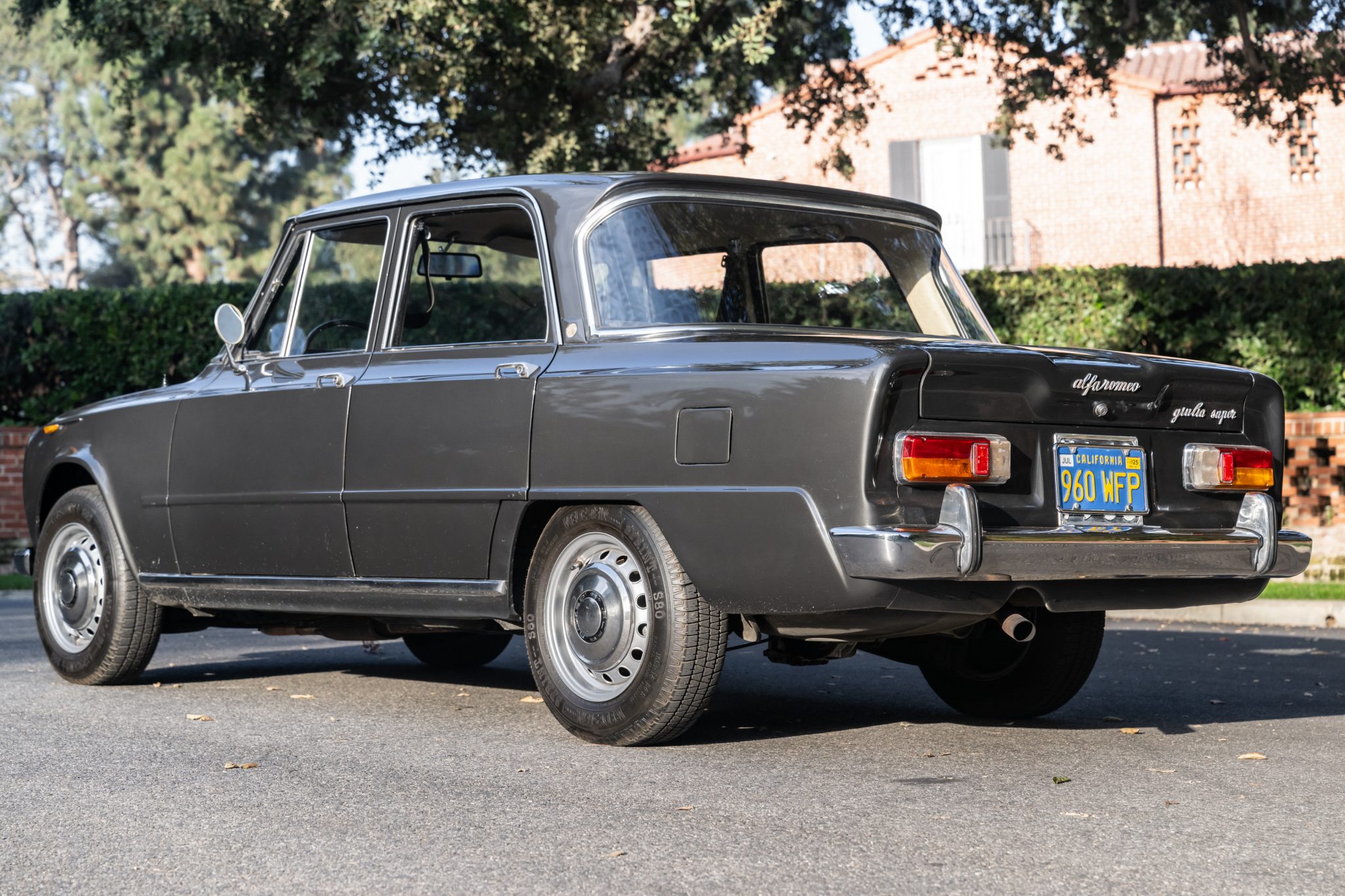 Alfa Romeo 105 Series Sedan 
