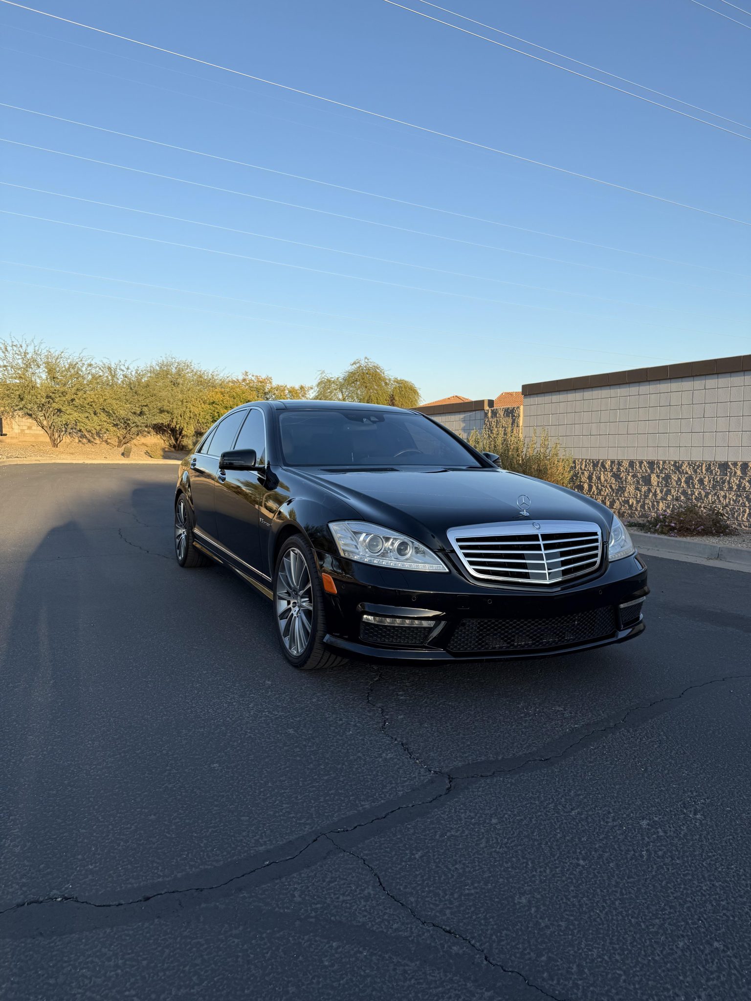 Mercedes-Benz W221 S-Class 