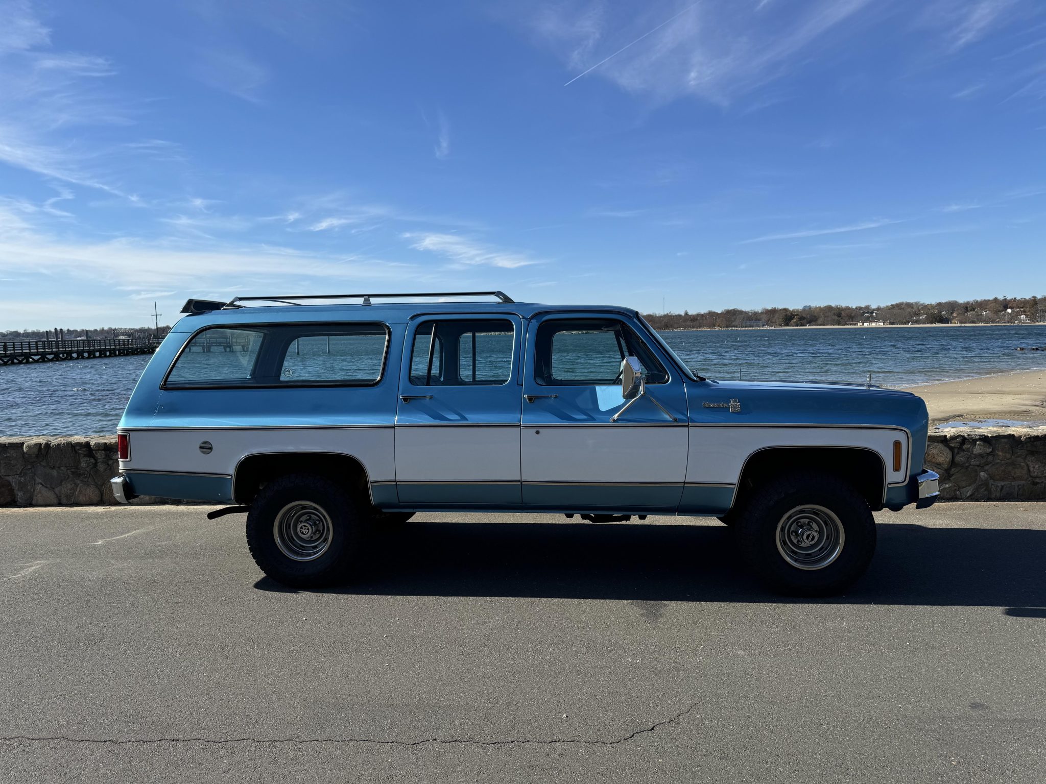 Chevrolet Suburban (1973-1991) 