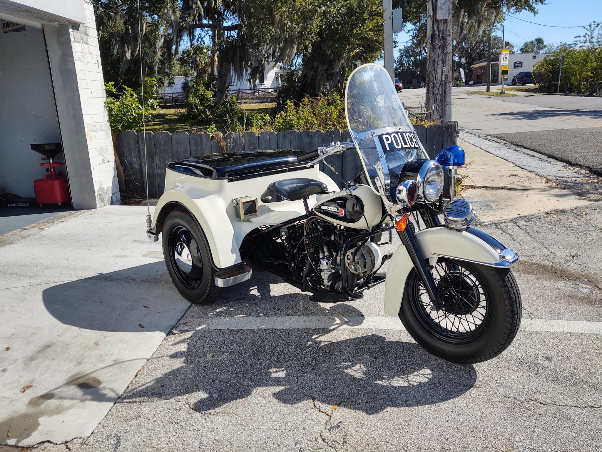 Harley-Davidson 45 Flathead (1929-1975) 