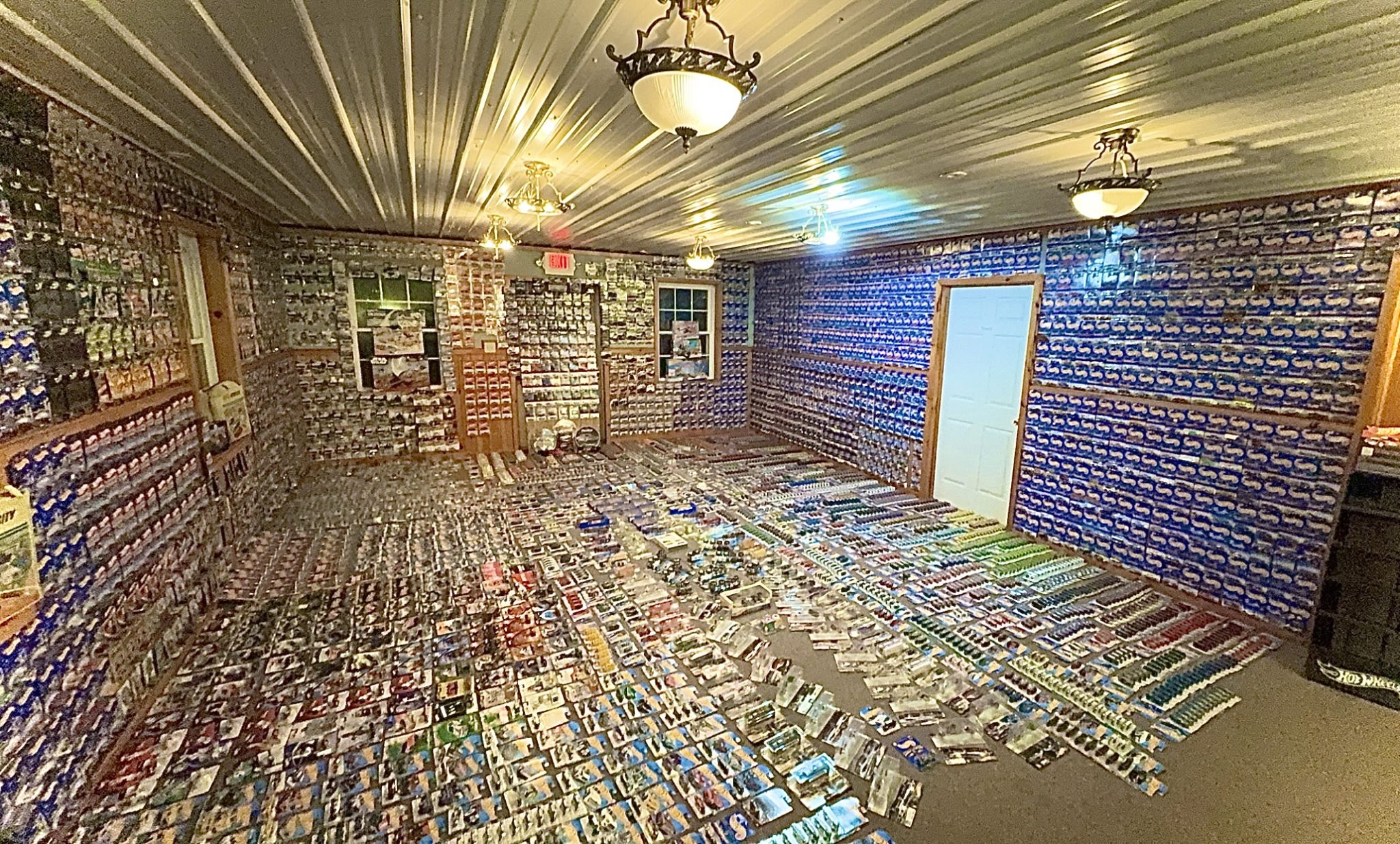 4,500-Piece Hot Wheels Scale-Model Car Collection