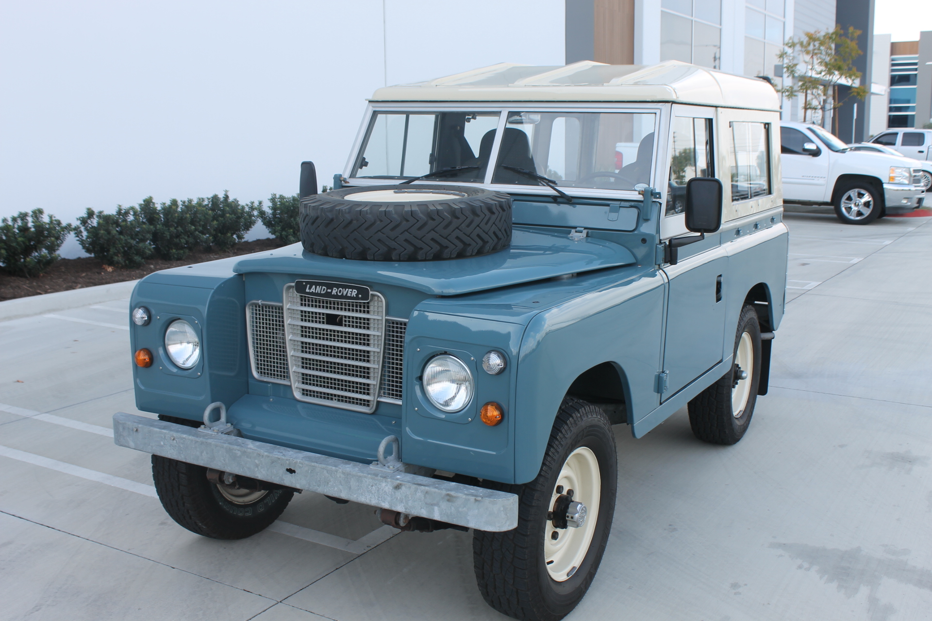 Land Rover Series 88 