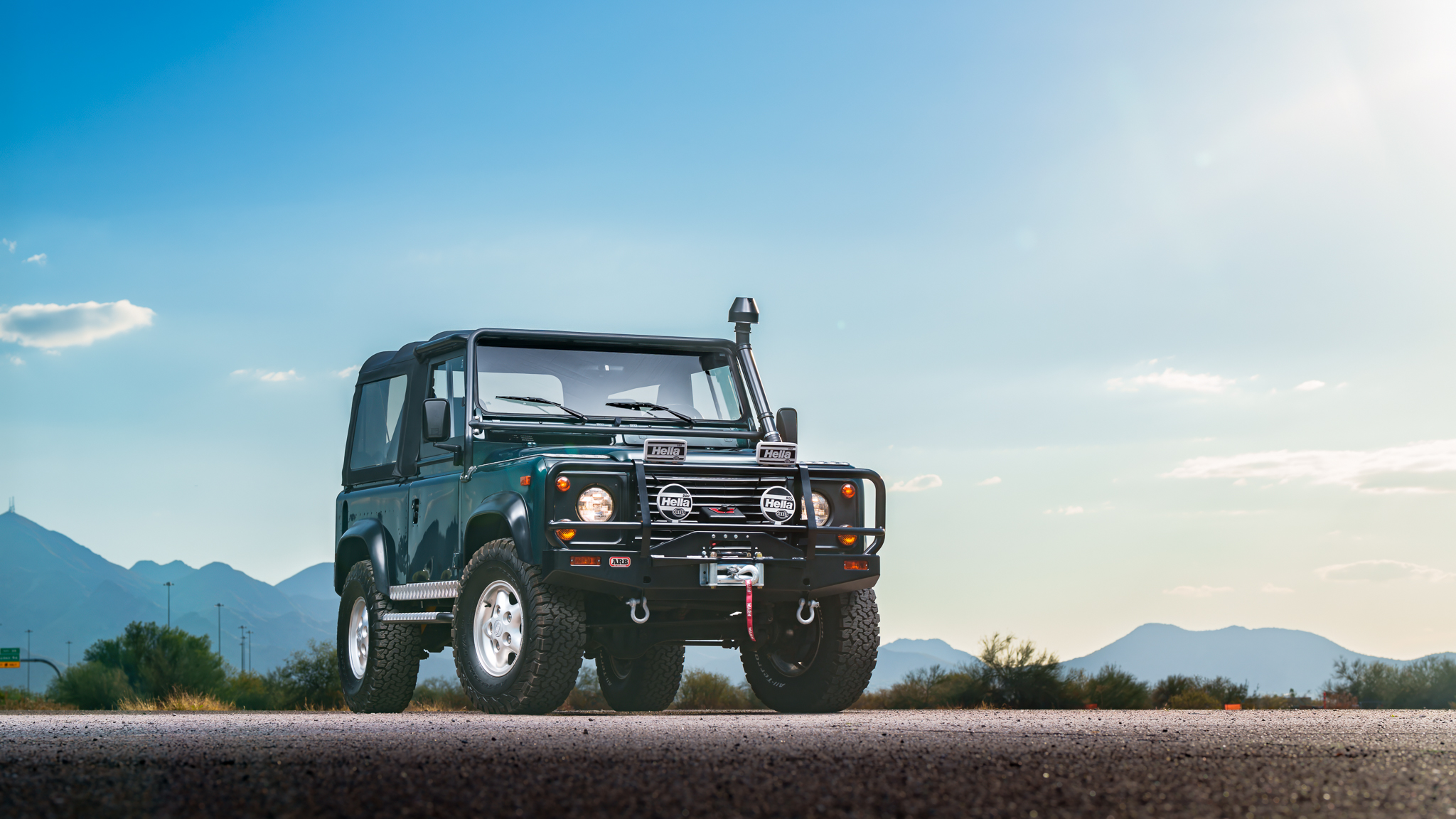Land Rover Defender 90 NAS 