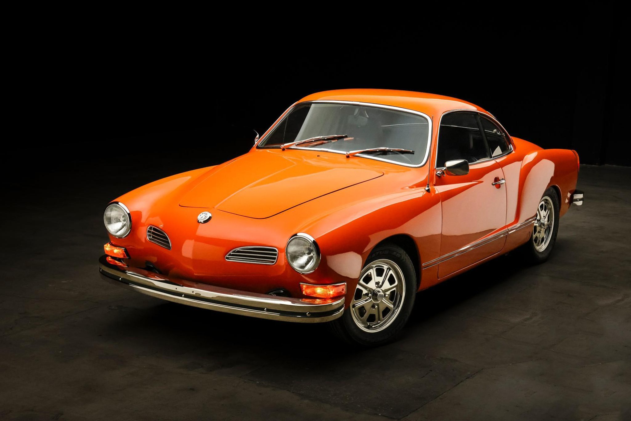 Volkswagen Karmann Ghia 