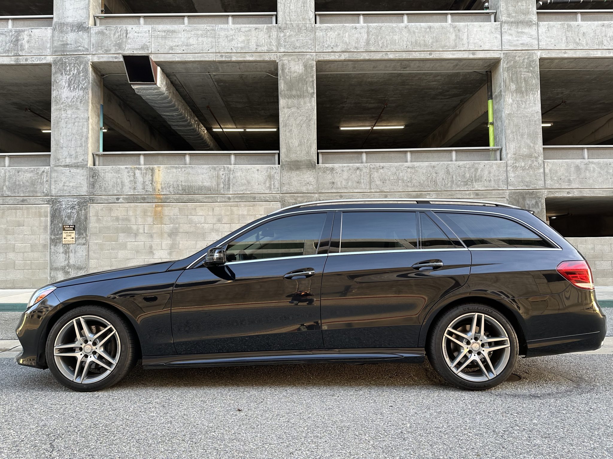 Mercedes-Benz W212 E-Class 