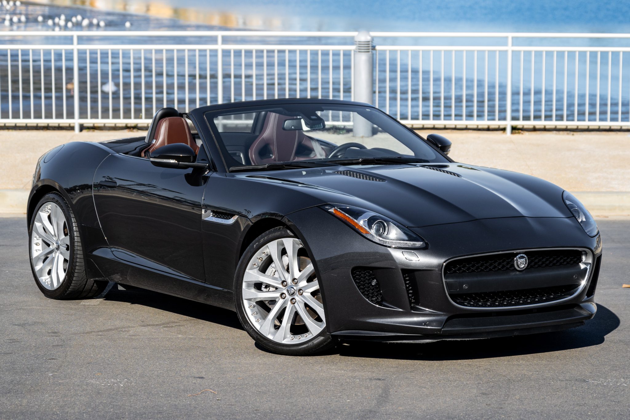 Jaguar F-Type 