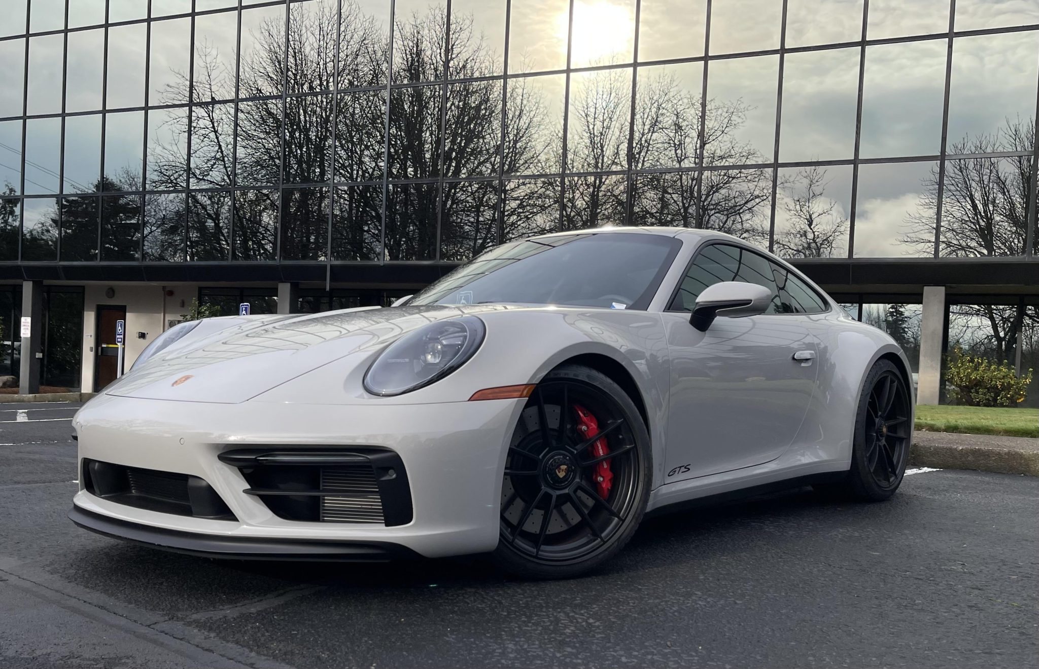 Porsche 992 911 (Non-Turbo/GT2/GT3) 