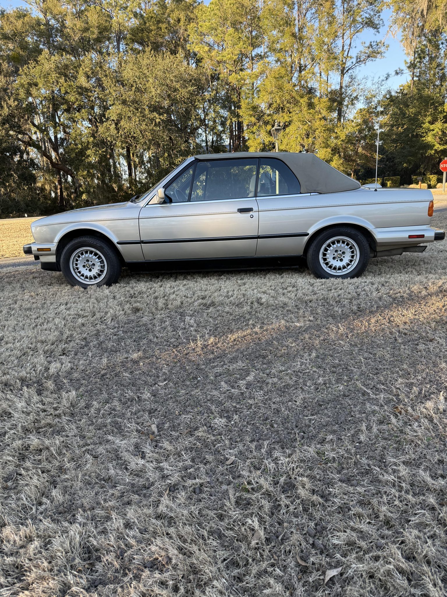 BMW E30 3-Series Convertible 