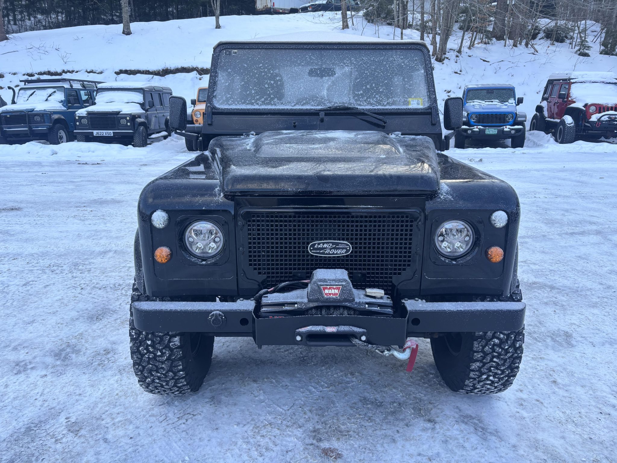 Land Rover 110 / Defender 110 (Euro Spec) 