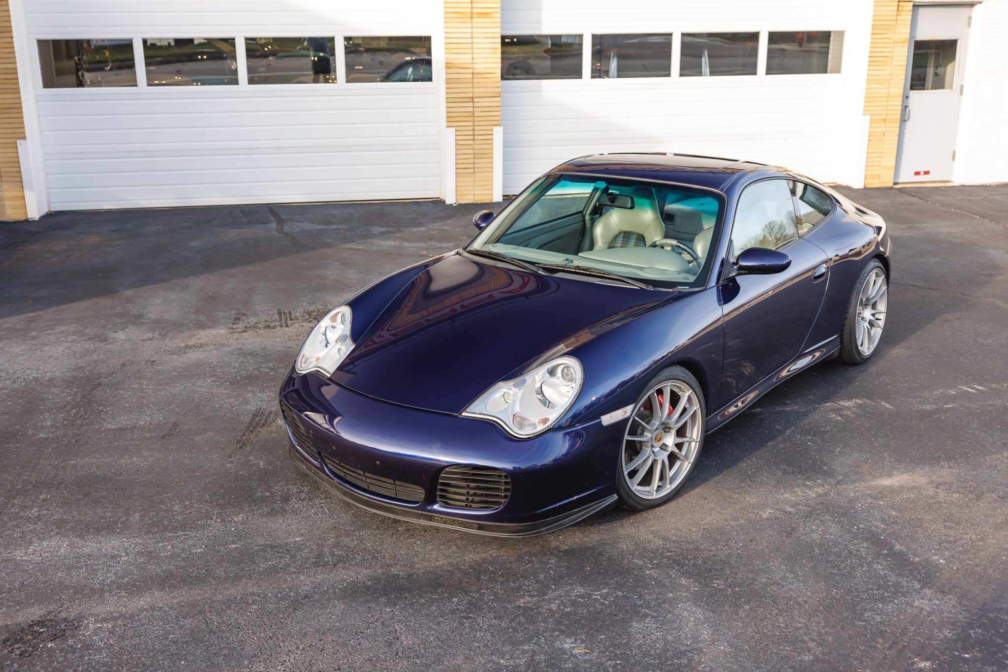 Porsche 996 911 (Non-Turbo/GT2/GT3) 