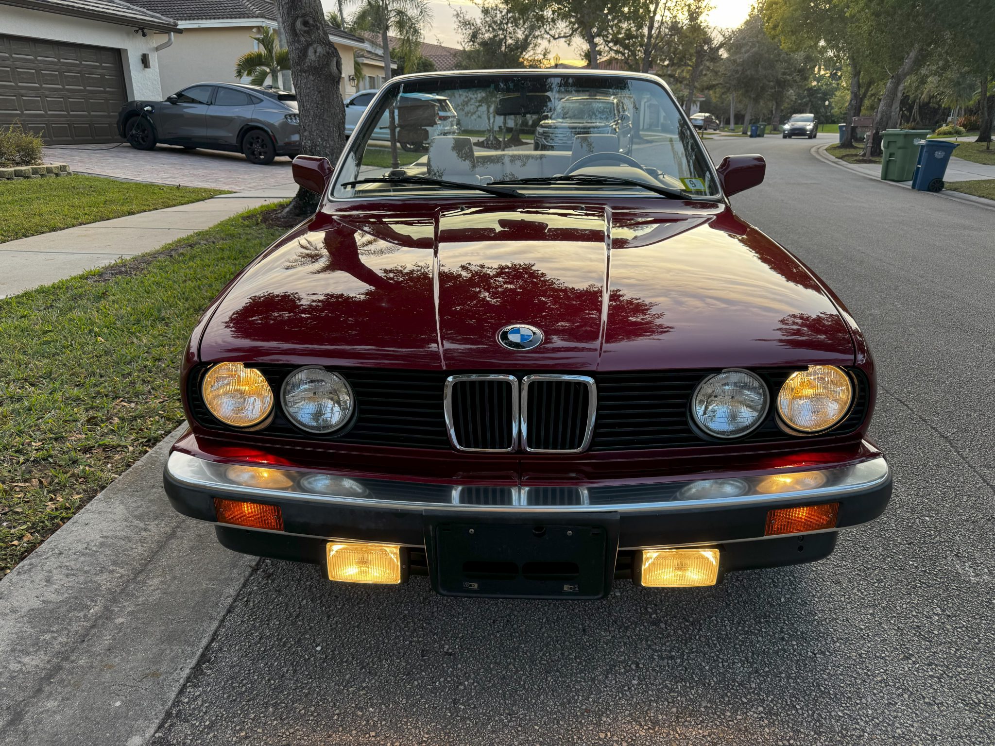 BMW E30 3-Series Convertible 
