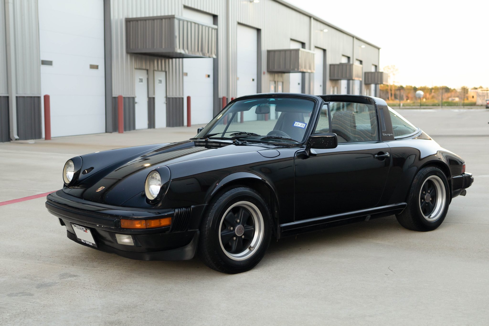 Porsche 911 Carrera 3.2 