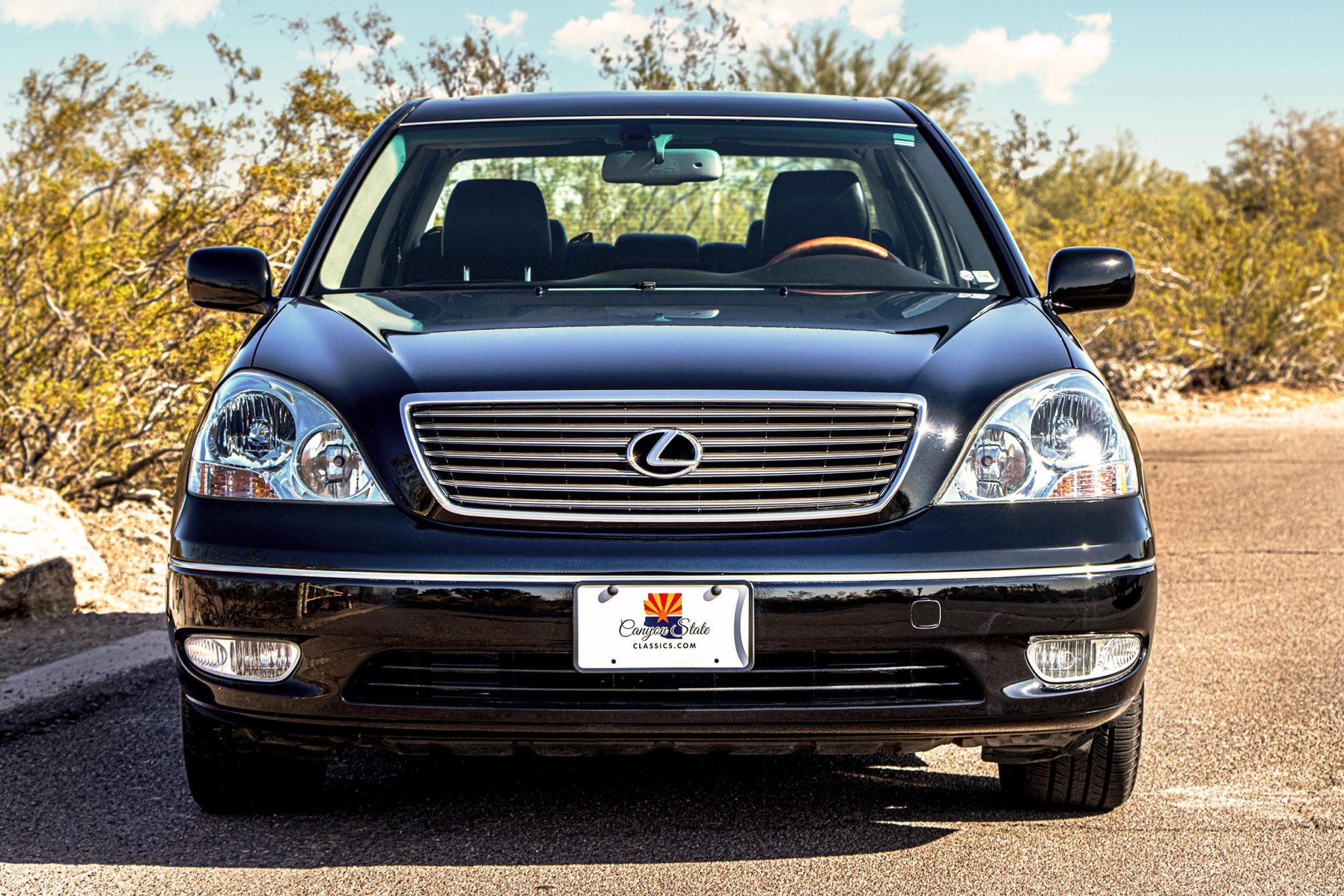 Lexus LS Sedan 