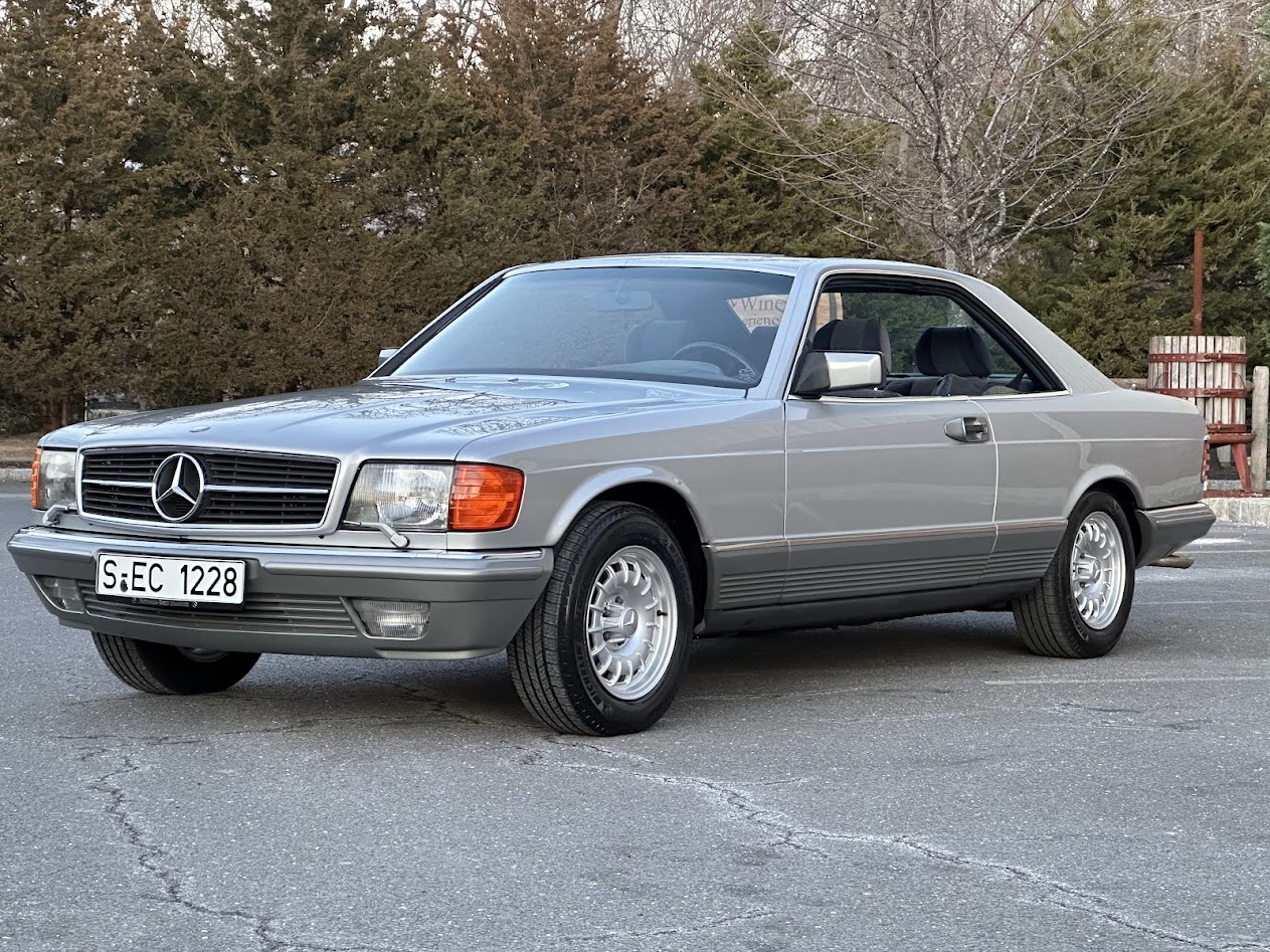 Mercedes-Benz C126 