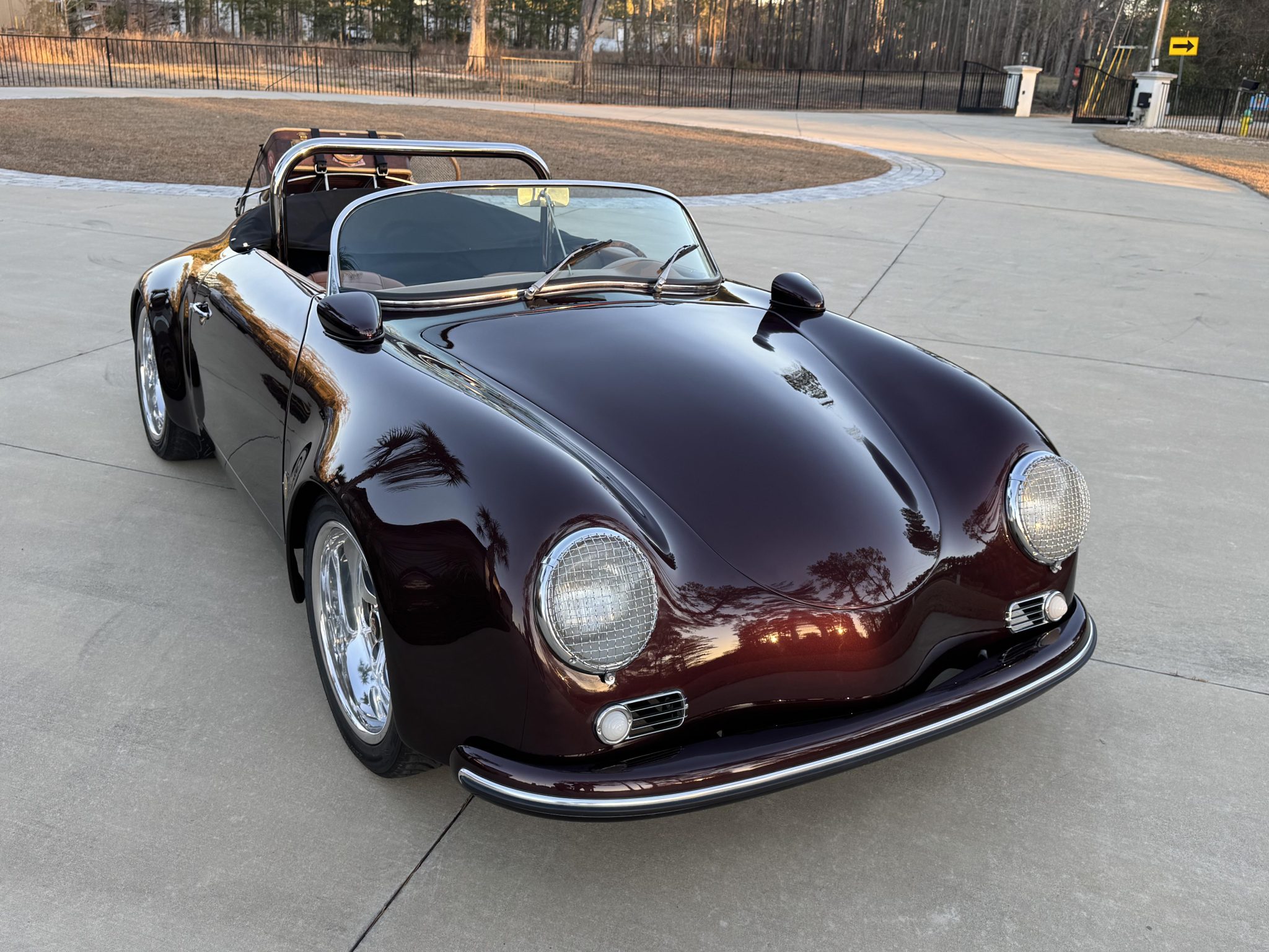 Custom Flared 356 Speedster Replica by JPS Motorsports w/Hannigan Trailer