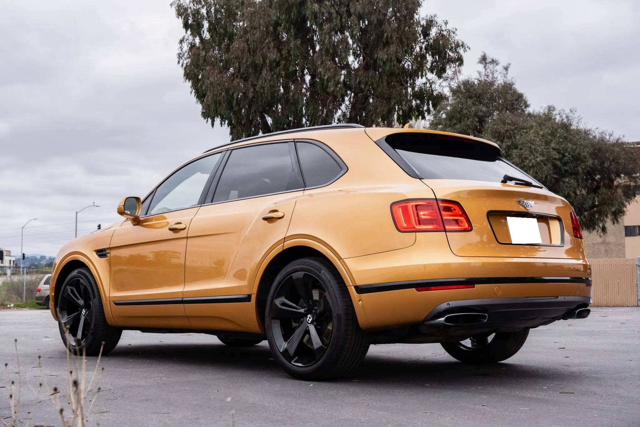 Bentley Bentayga 